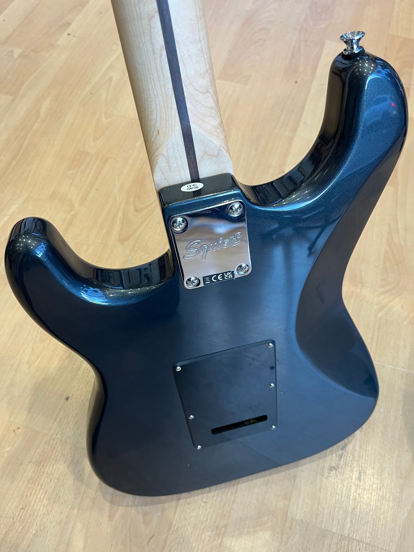 Fender Squier Strat - HH configuration, charcoal frost colour