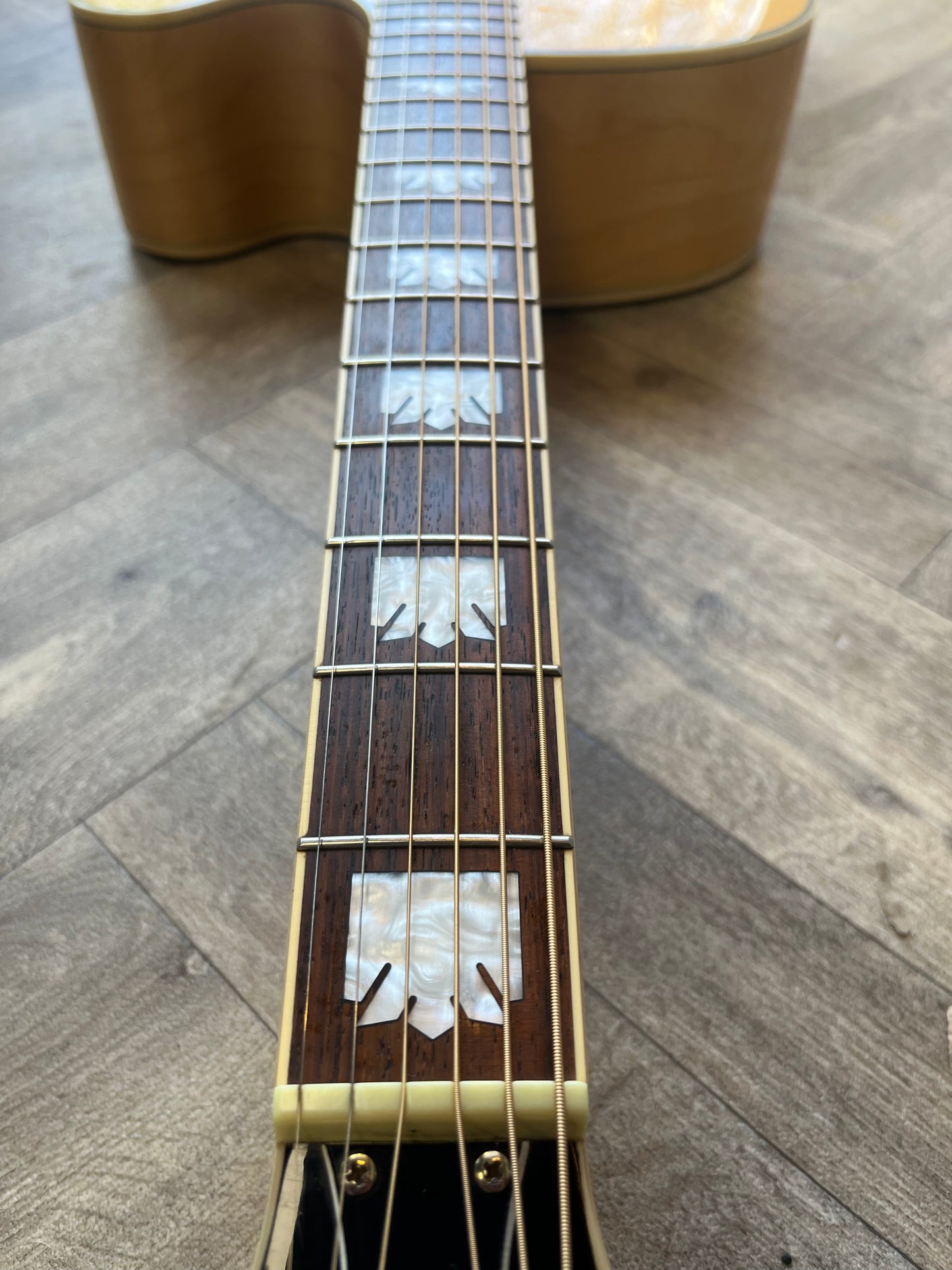 Epiphone EJ200. Beautiful natural finish with advanced pickup options. GOOD CONDITION