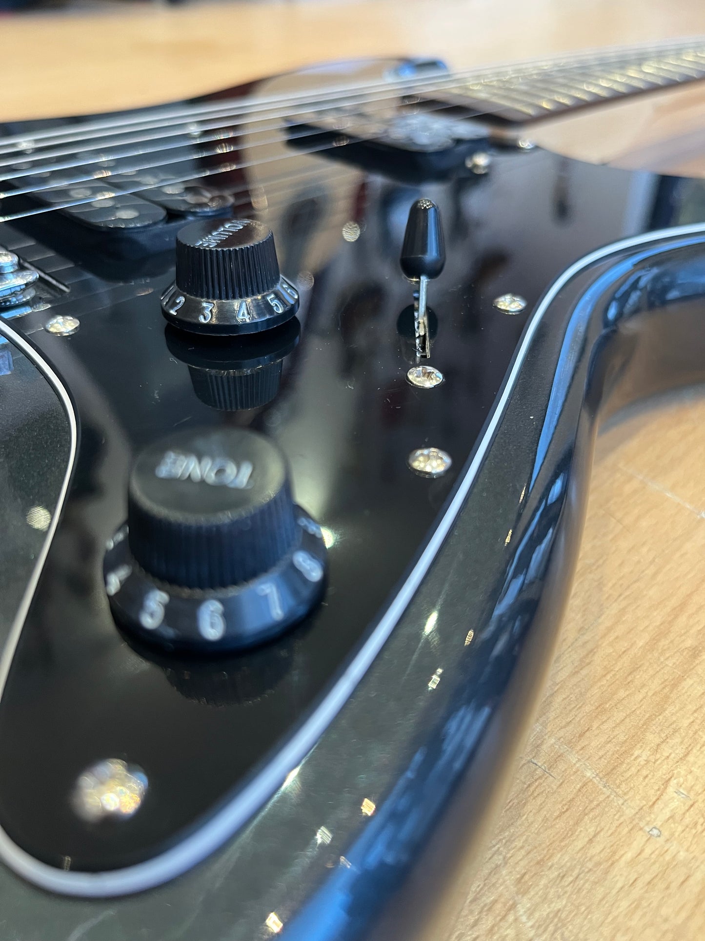 Fender Squier Strat - HH configuration, charcoal frost colour