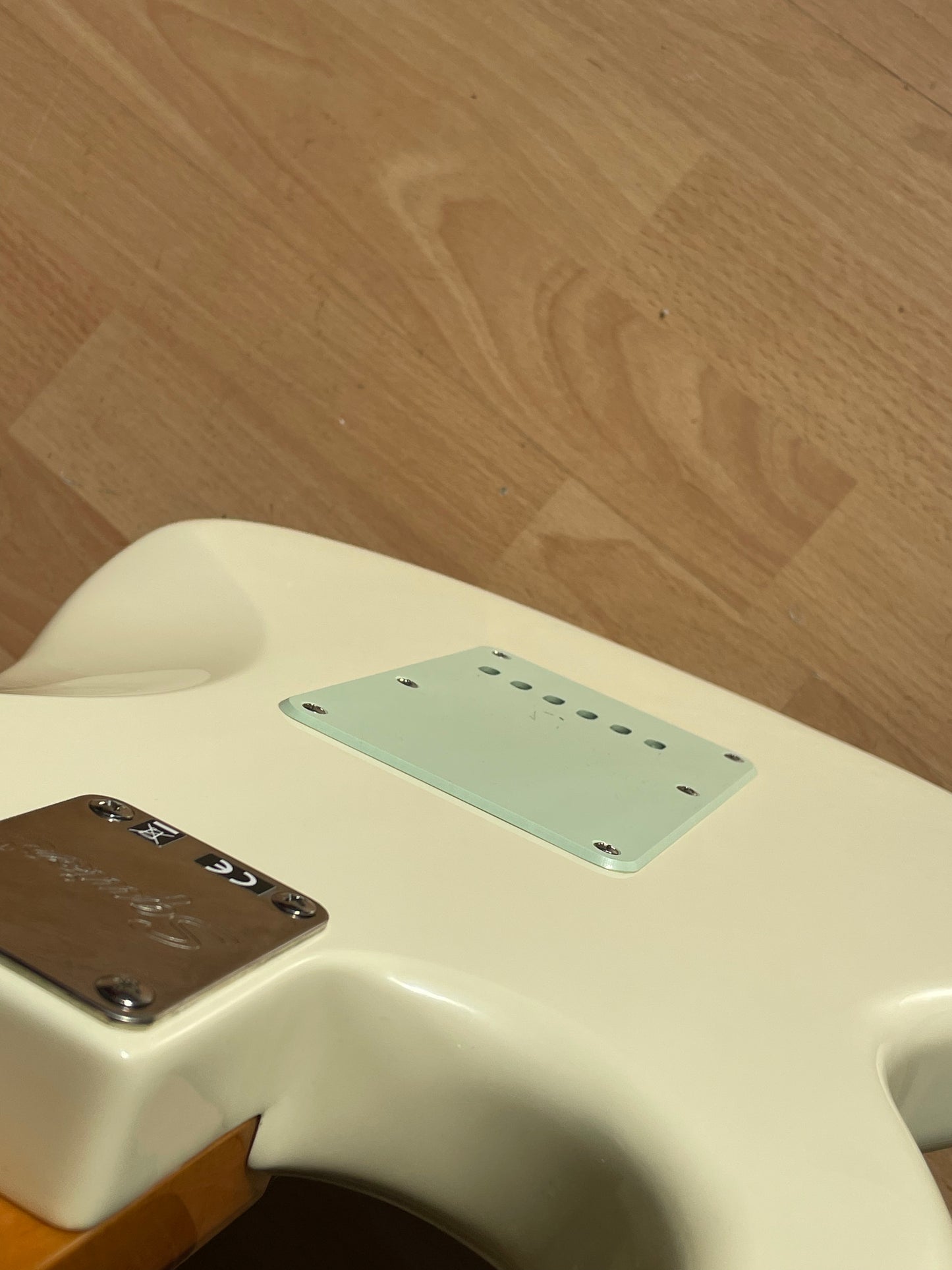 Squier Classic Vibe Strat with Beautiful Cream finish and Mint Green pickguard