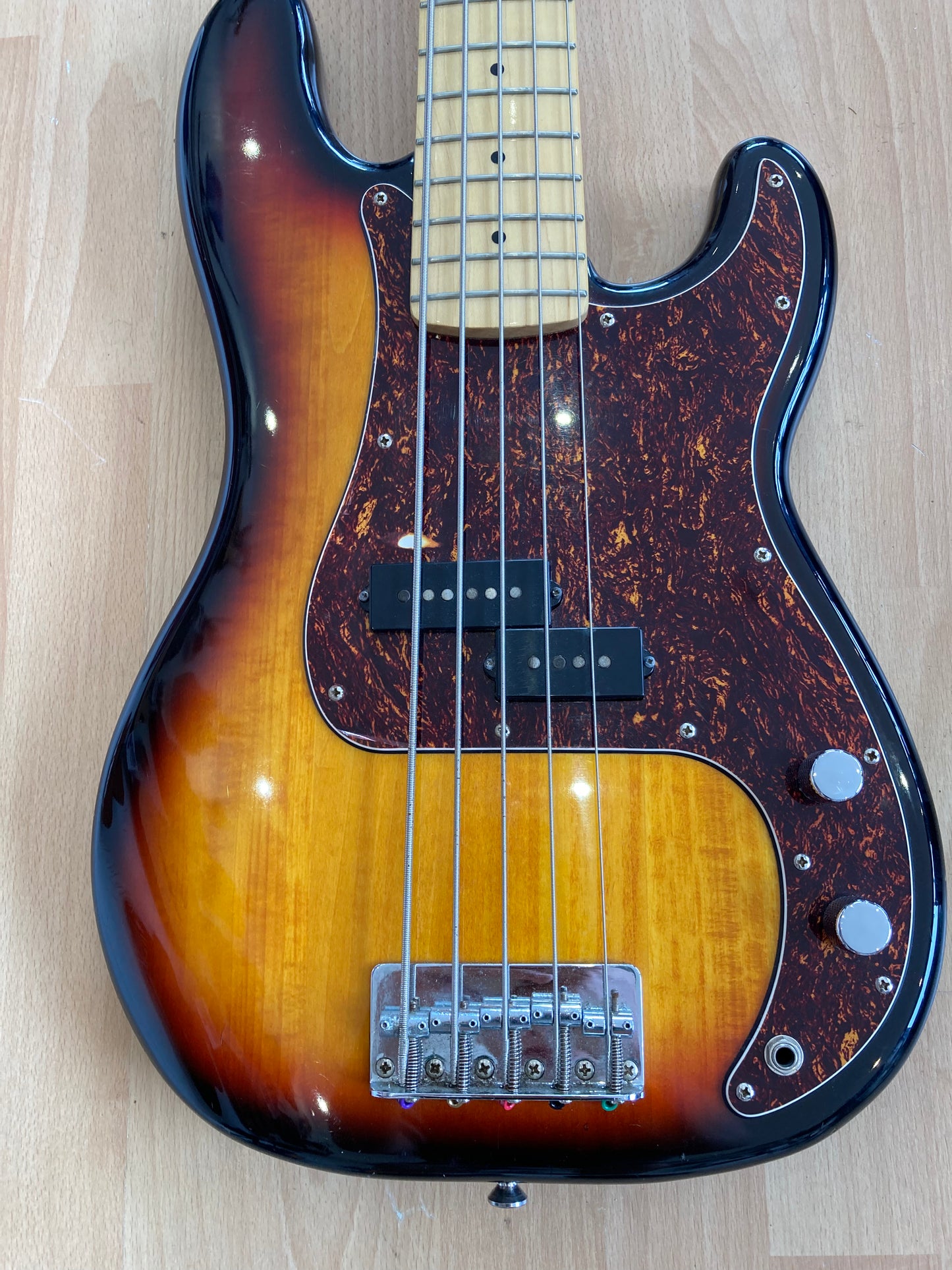 Fender Squier 5 String Percussion Bass Sunburst - Excellent Condition