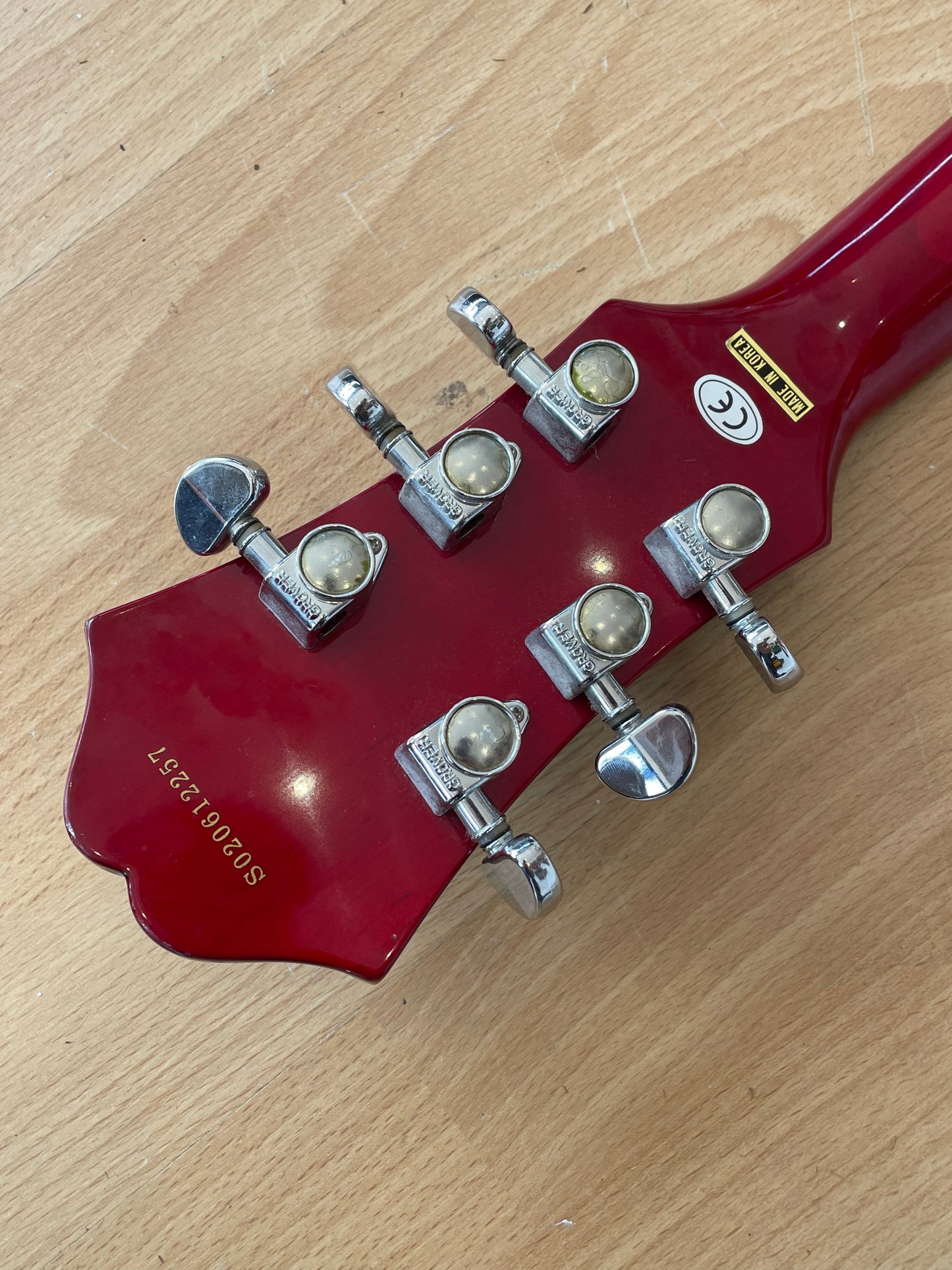 Stunning Epiphone ES-335 in Cherry Red in Excellent Condition