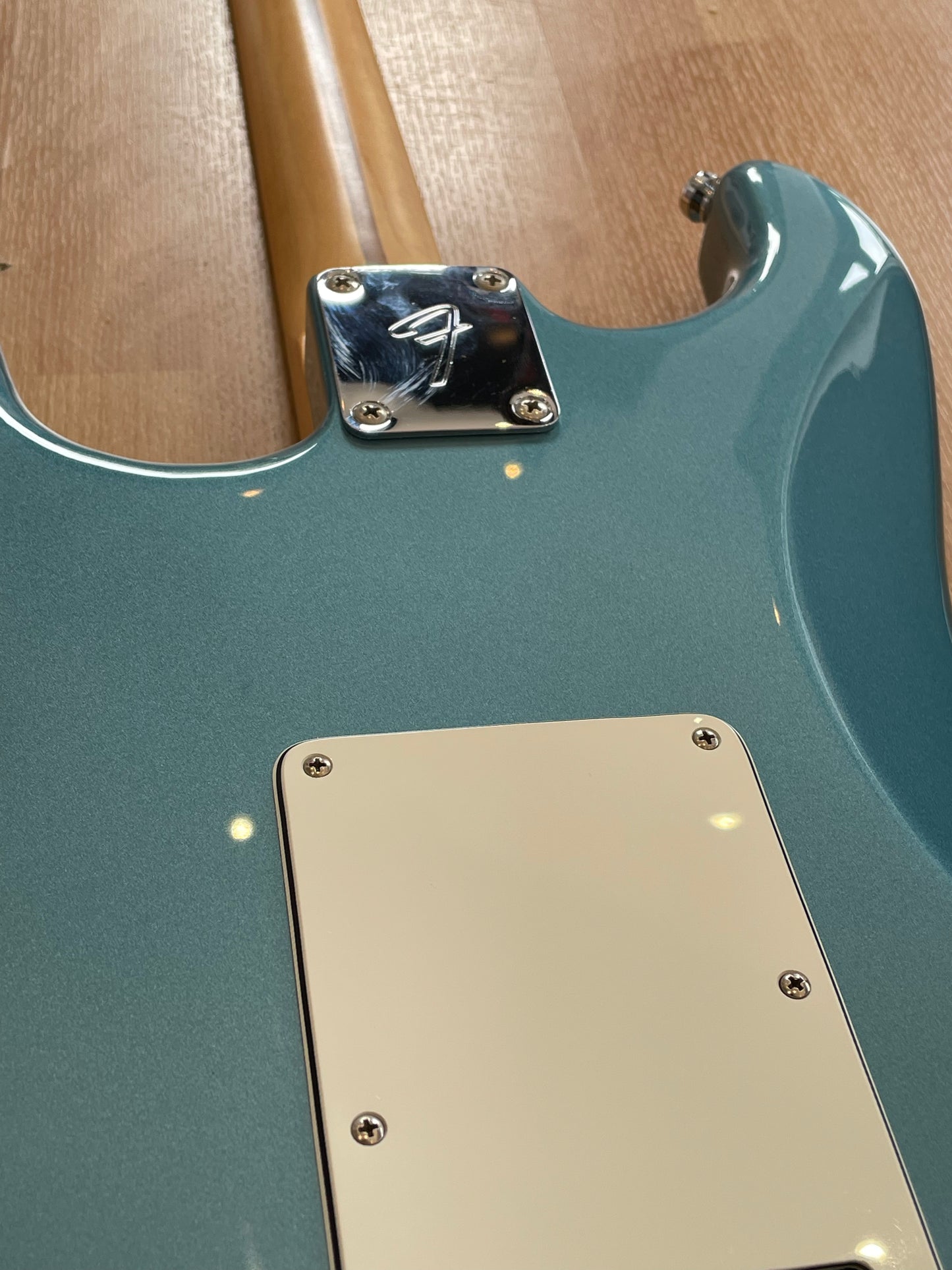 Fender Strat Player Series in Tidepool- with Fender Strap Locks - MINT condition