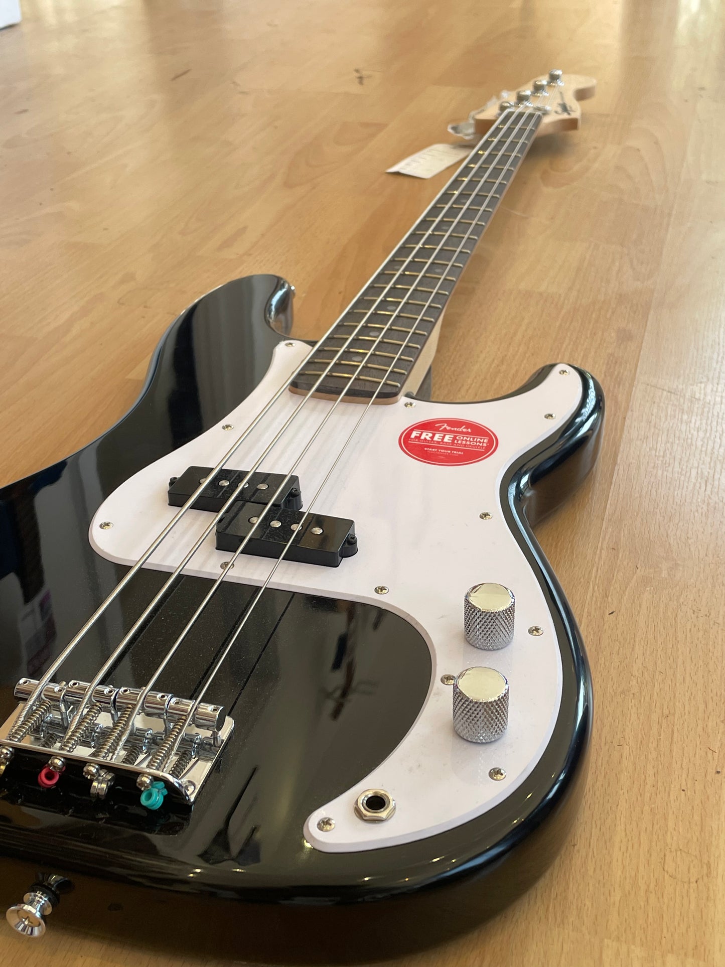 Fender Squier Sonic Precision Bass - MINT CONDITION