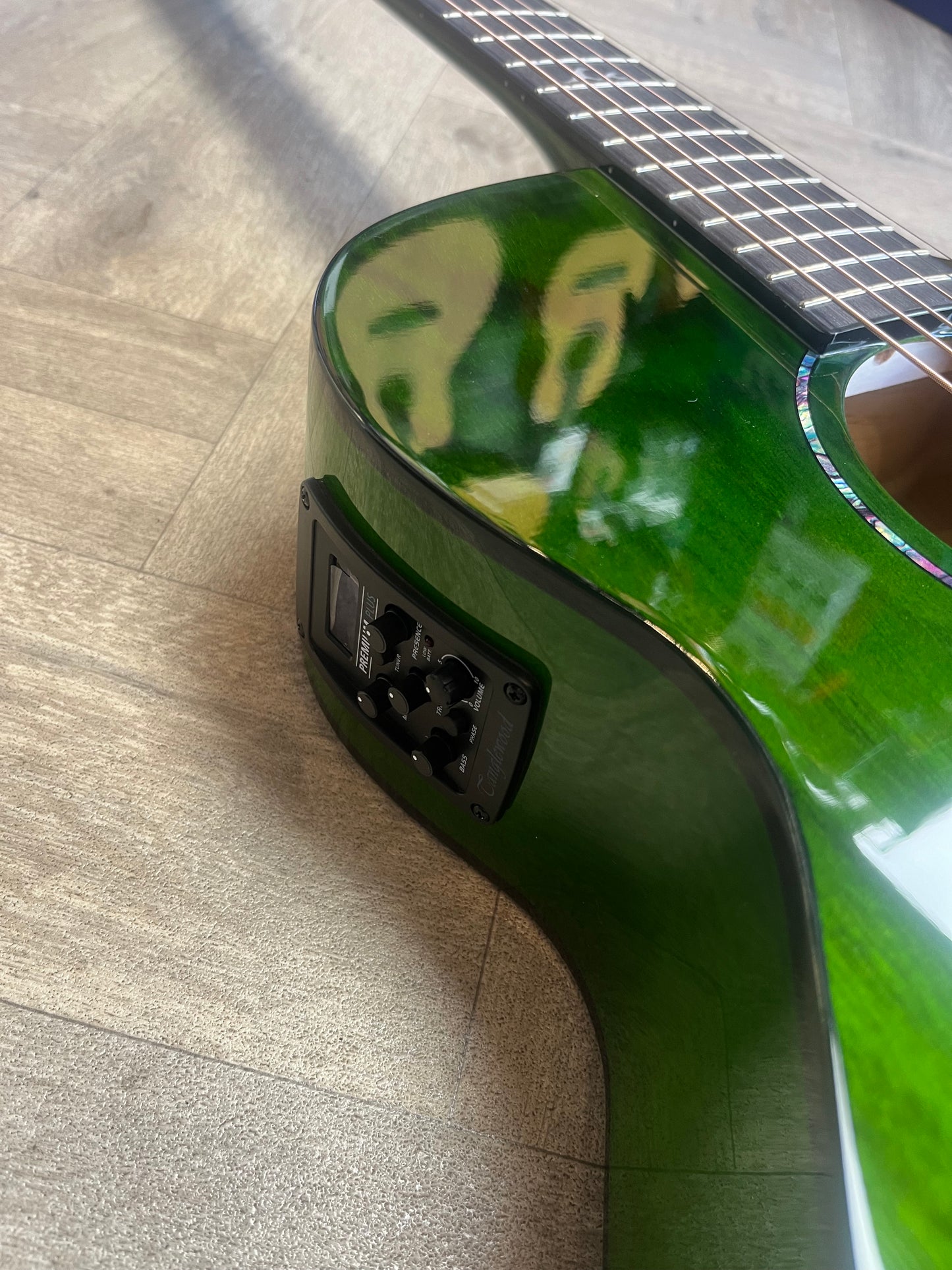 Tanglewood Azure - Aurora Green Gloss finish