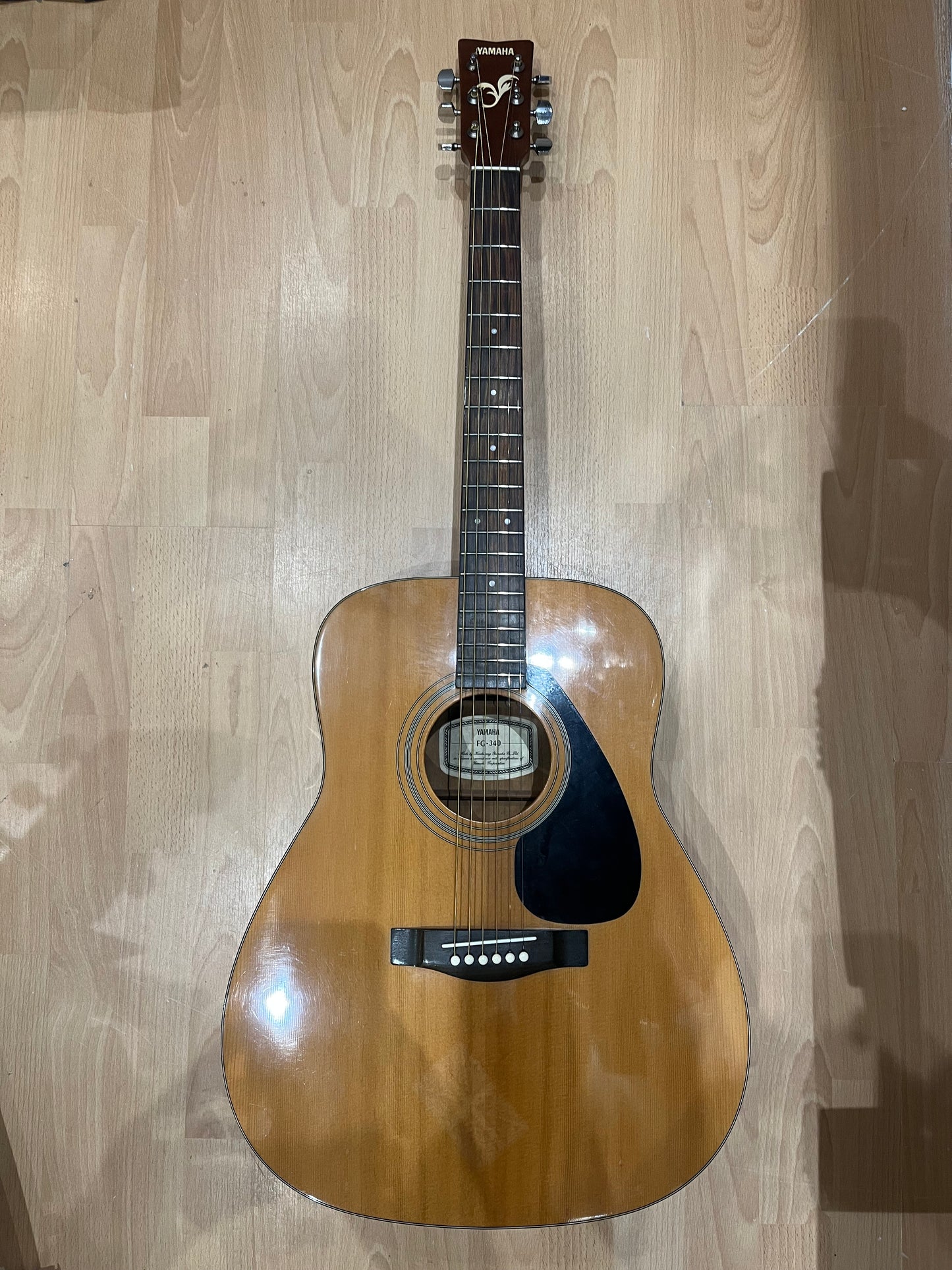 Vintage Yamaha FG-340 Acoustic Guitar – Great Condition