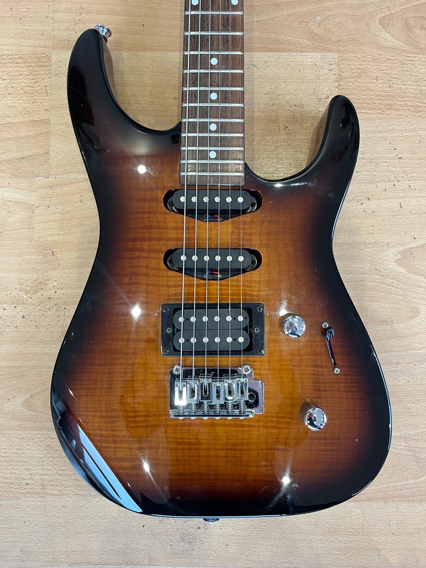 Jackson JS20 – Dark Sunburst Finish - GOOD CONDITION