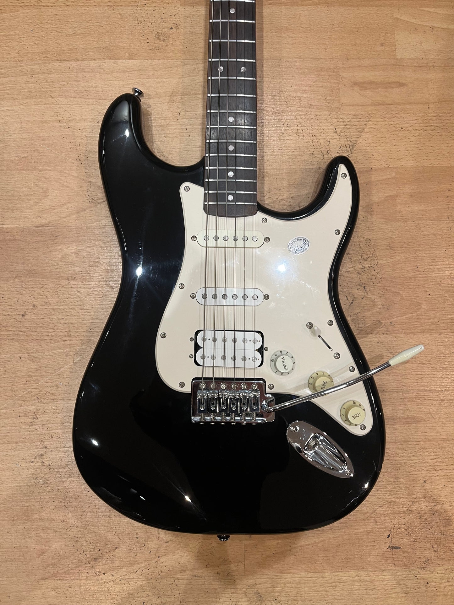 Squier Bullet Strat – HSS Configuration, Black with Vintage White Pickguard