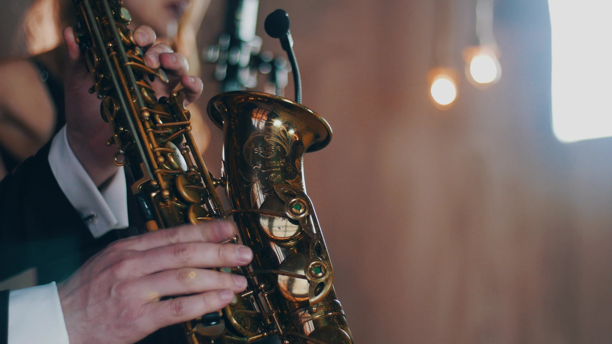 Let's Learn the Saxophone