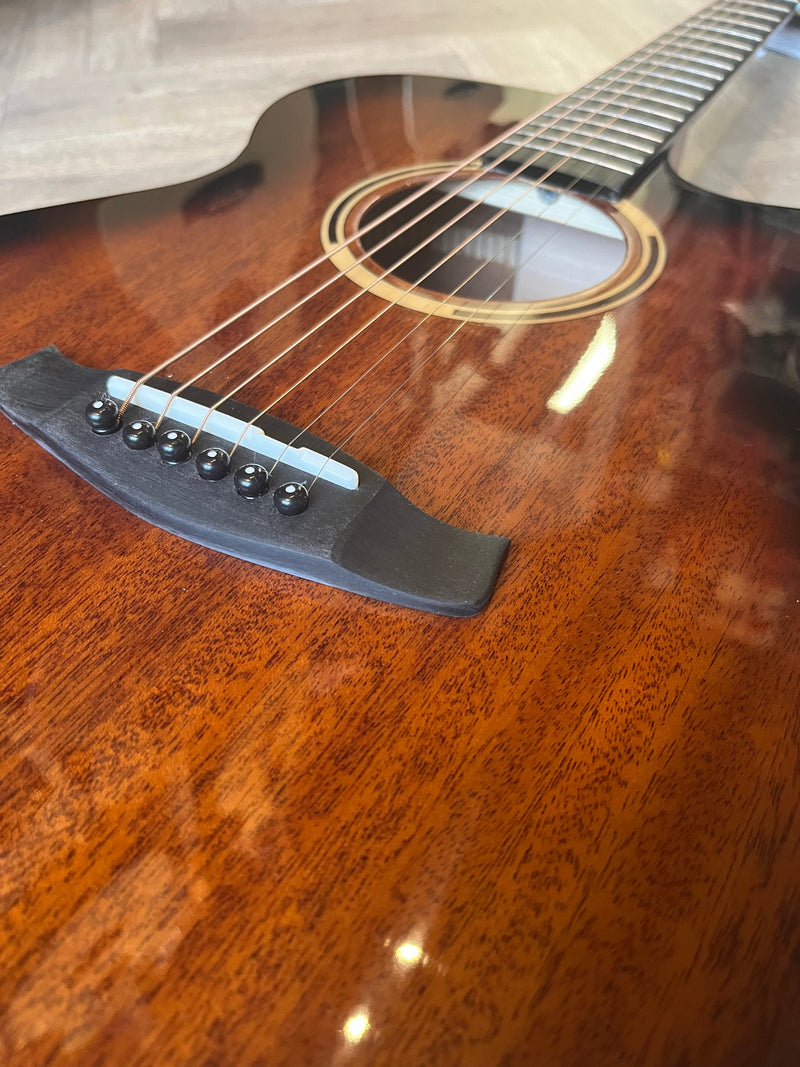 Acoustic Guitars