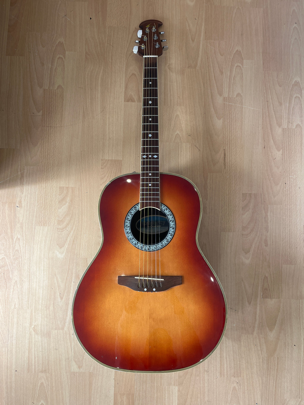 Ovation Celebrity Model No: CS167- Great Condition