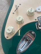 Squier "Standard Series" Stratocaster - Left Handed in Racing Green
