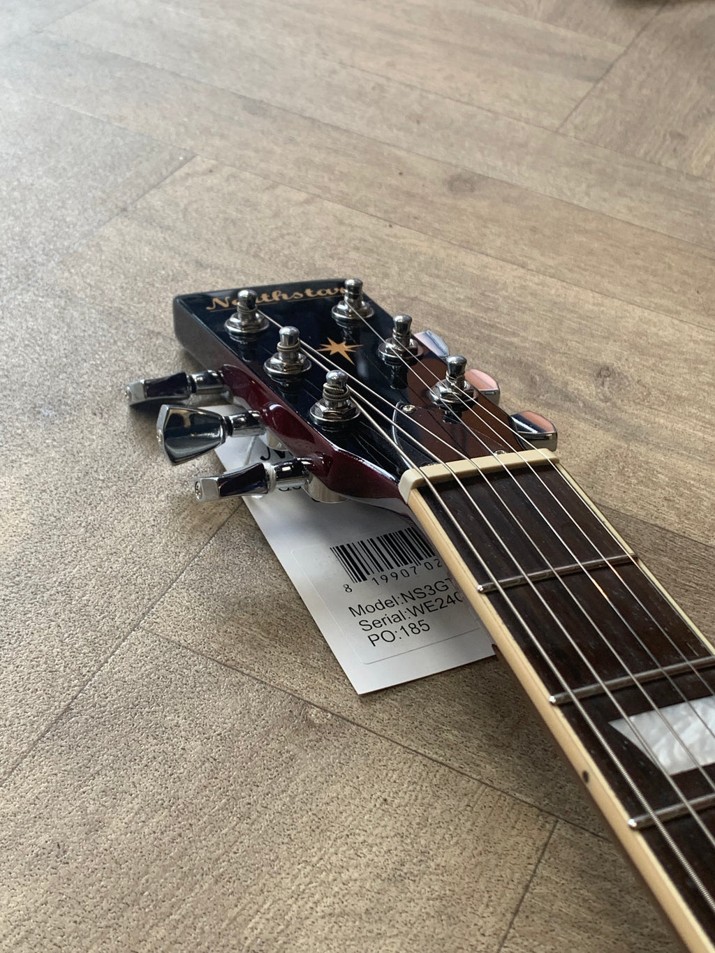 NORTHSTAR LP STYLE w/ SET NECK - GOLD TOP