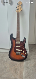 Fender Squier Stratocaster Electric Guitar