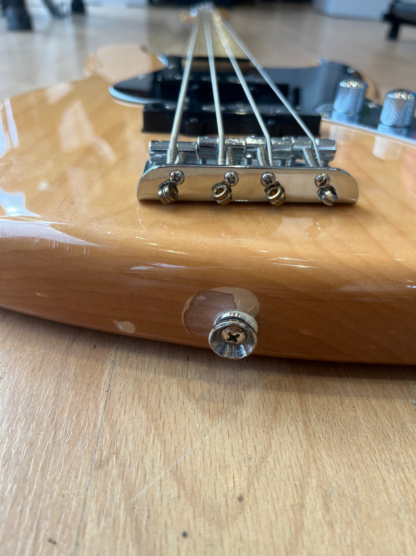 Squier Vintage modified Jazz bass with Stunning finish
