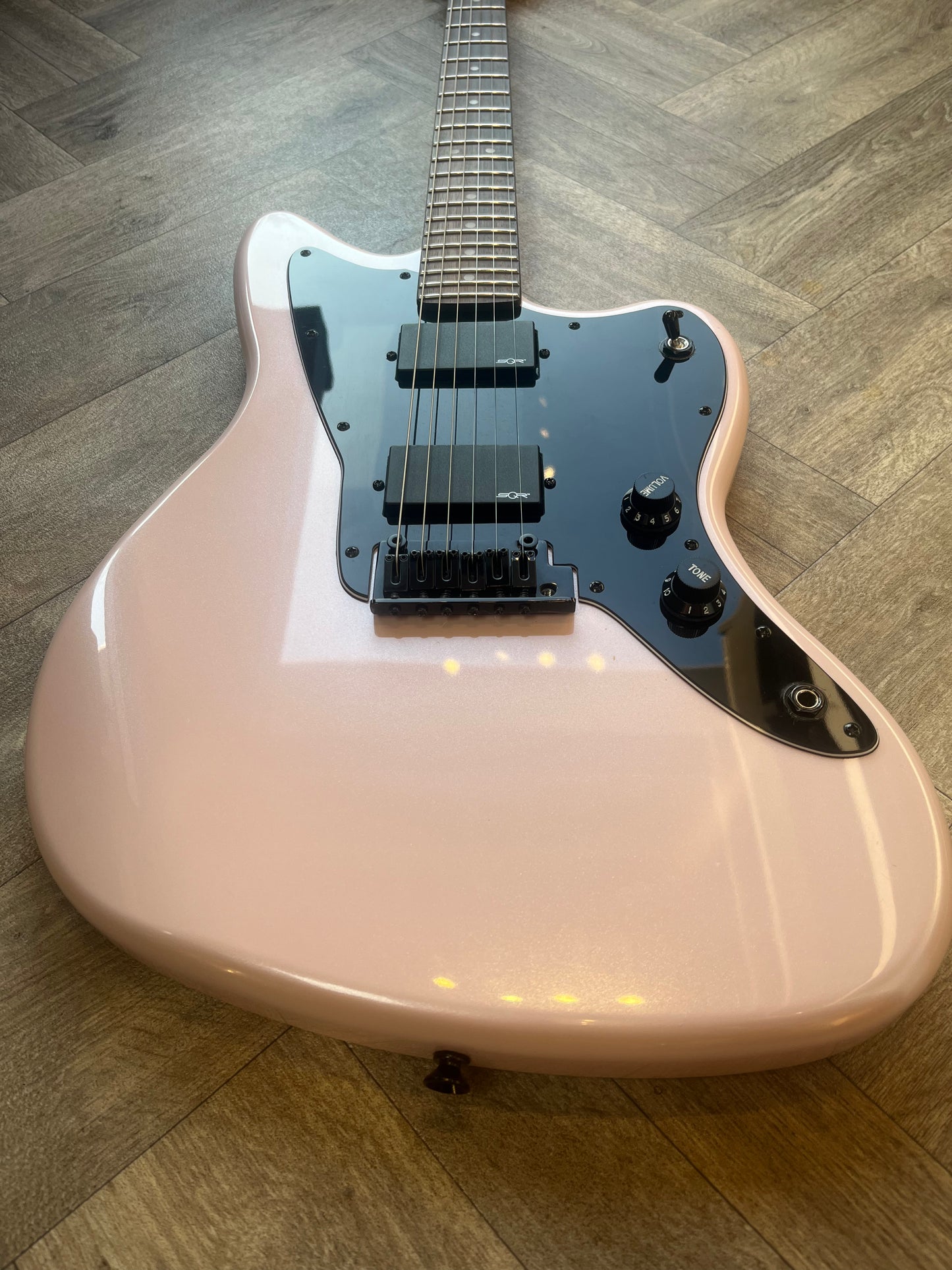 Contemporary Squier Jazzmaster with active pickups in Stunning Misty Rose (Pearlised)
