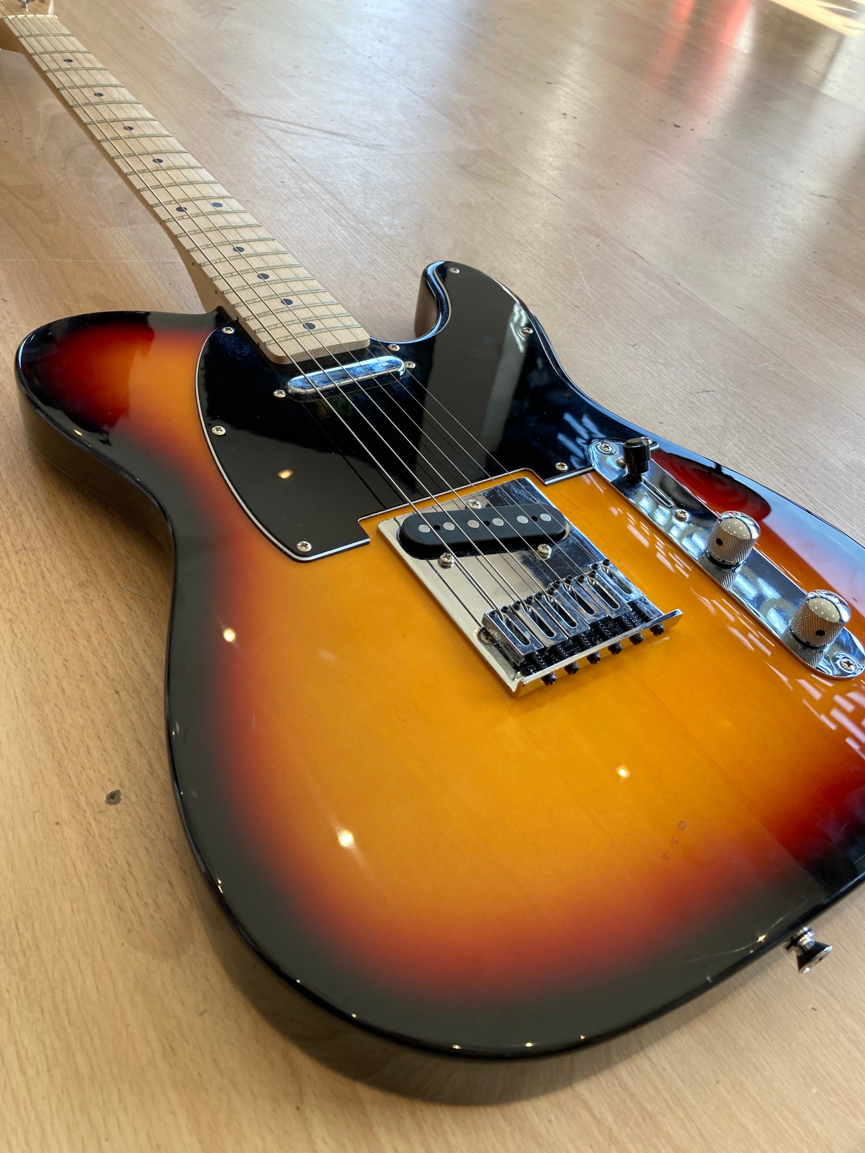 Fender Squier Telecaster in Sunburst finish - Great Condition