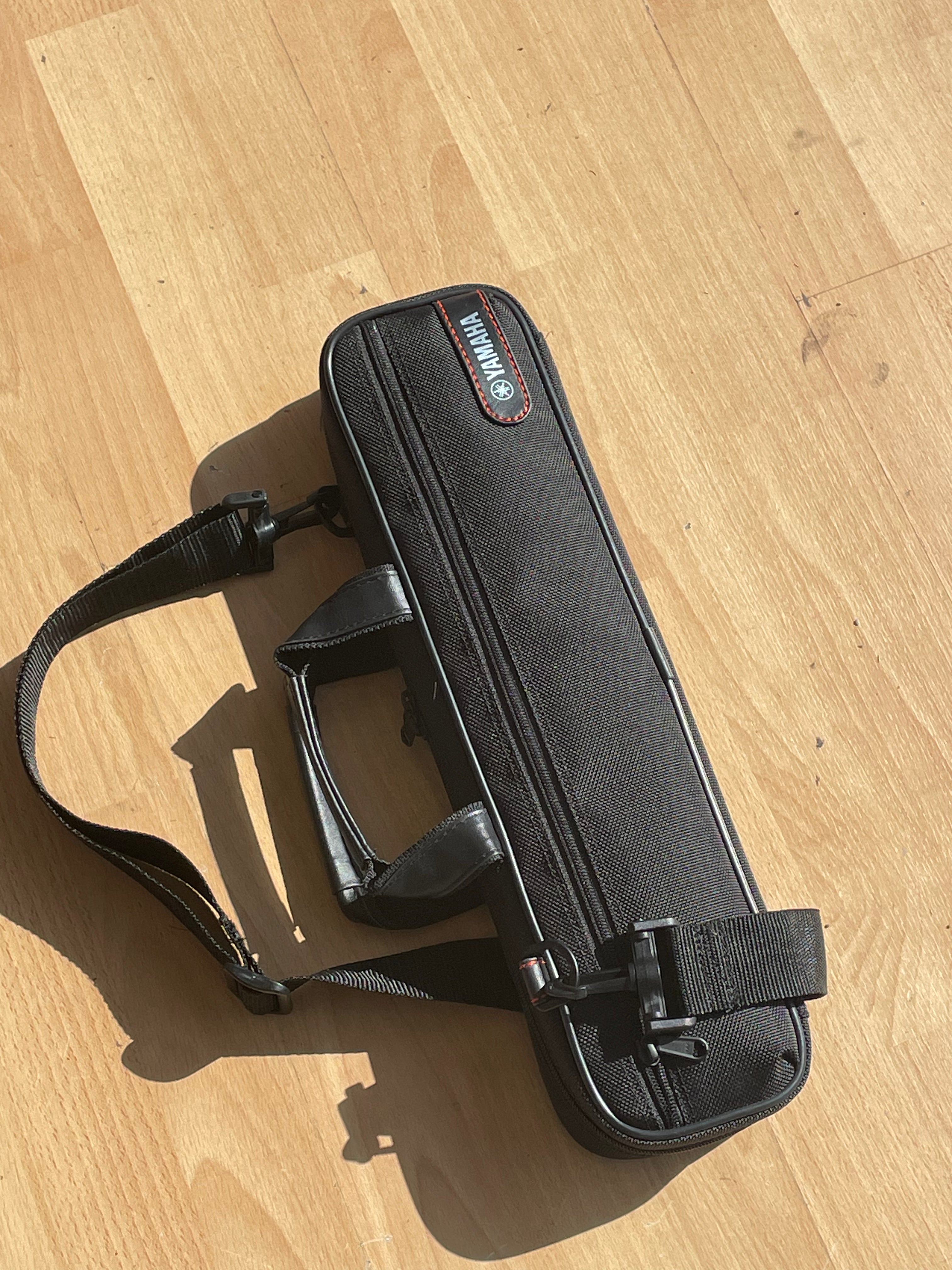 Yamaha YFL221S Flute
