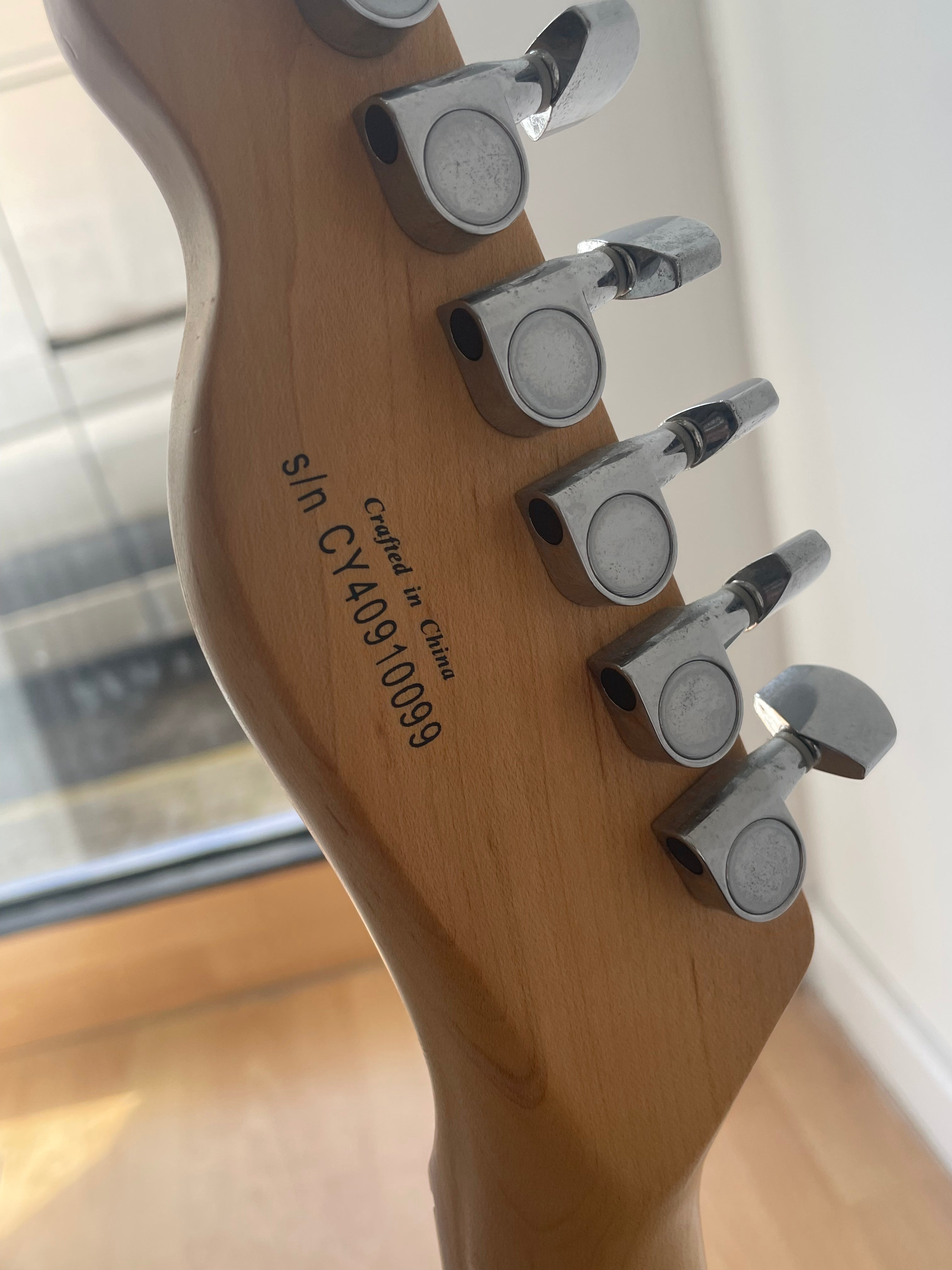 Squier Affinity Telecaster in Lake Blue