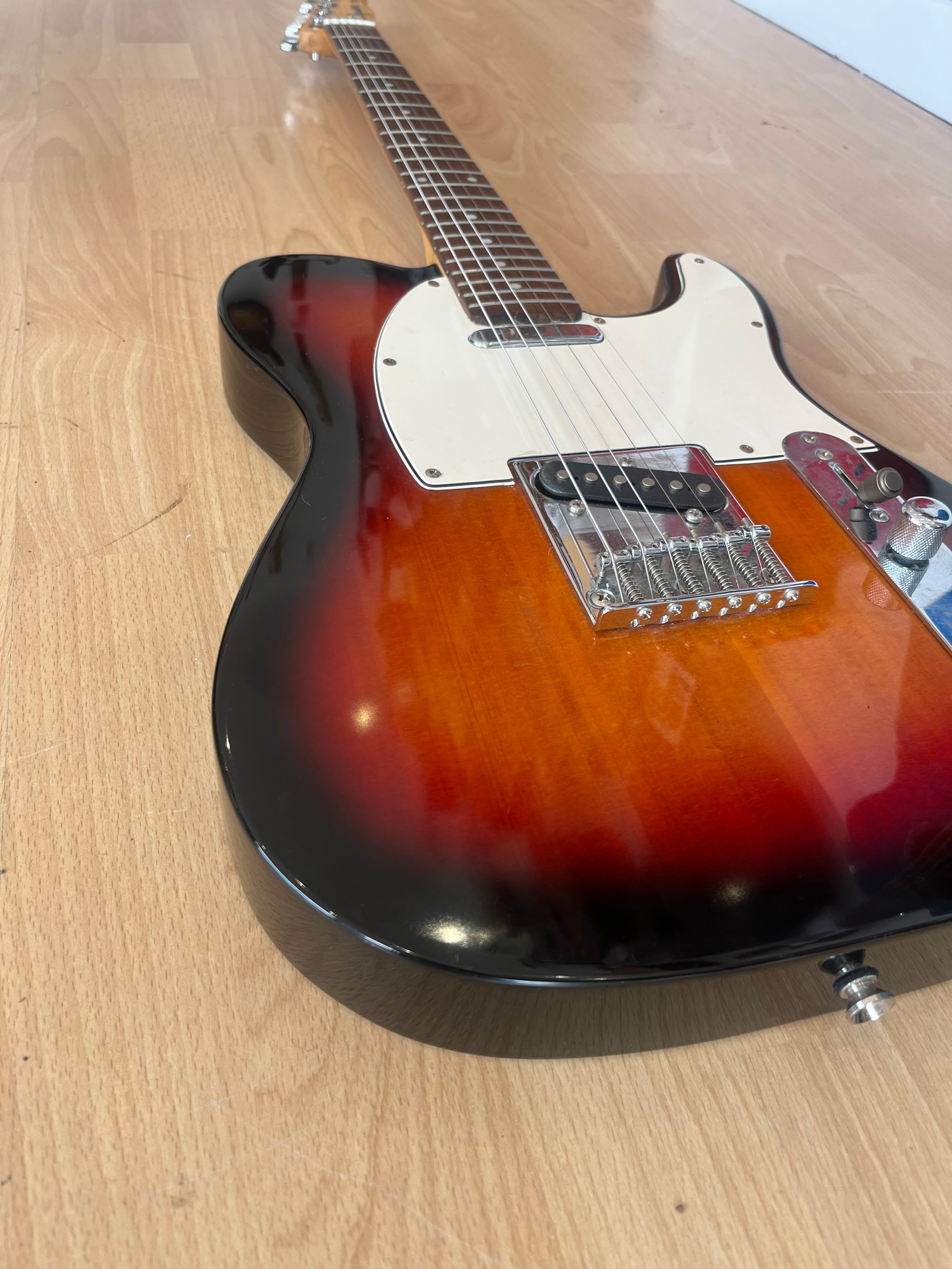 Squier By Fender Telecaster - Renowned Standard Series - GREAT CONDITION