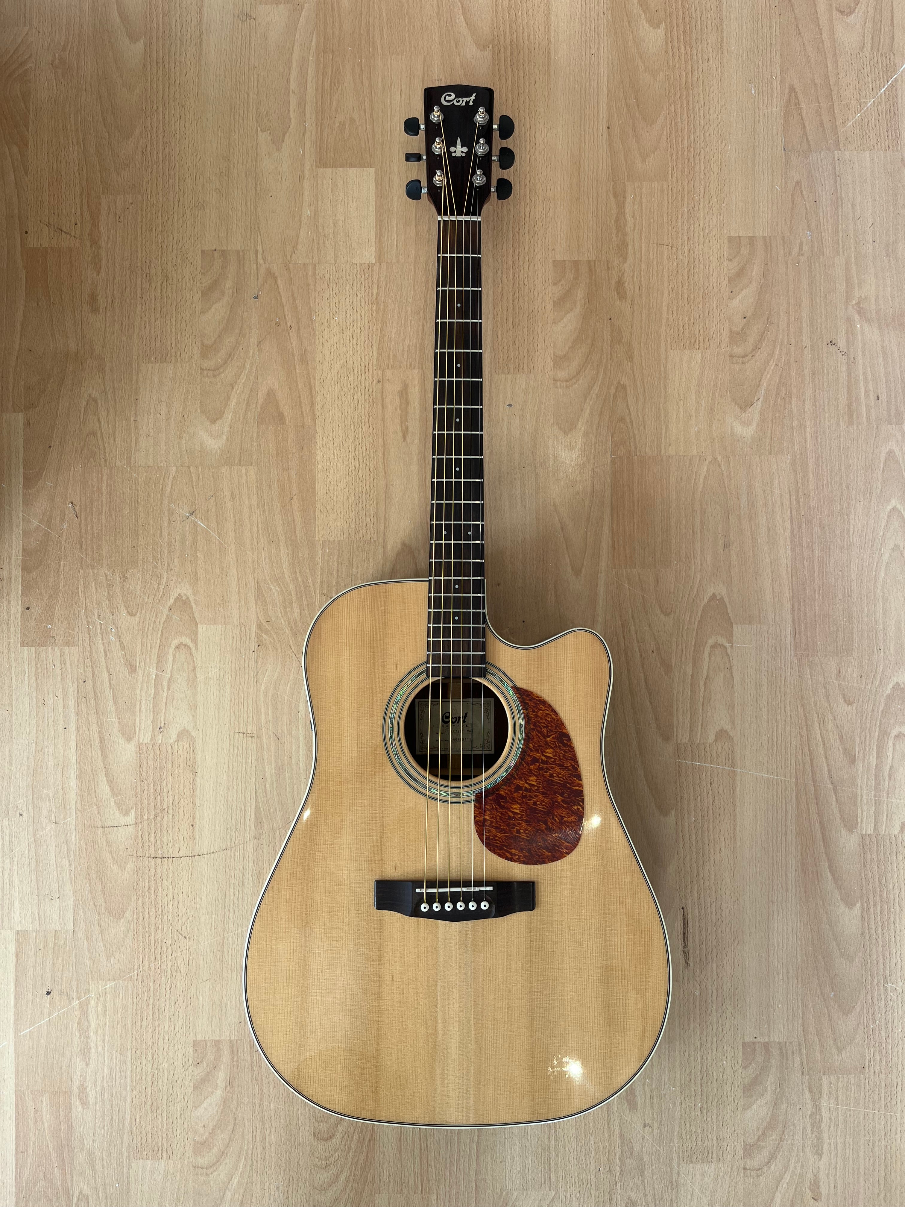 Cort MR720F Electro Acoustic, Natural Satin - Excellent Condition