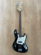 Fender Squire J Bass in Jet Black - Good Condition