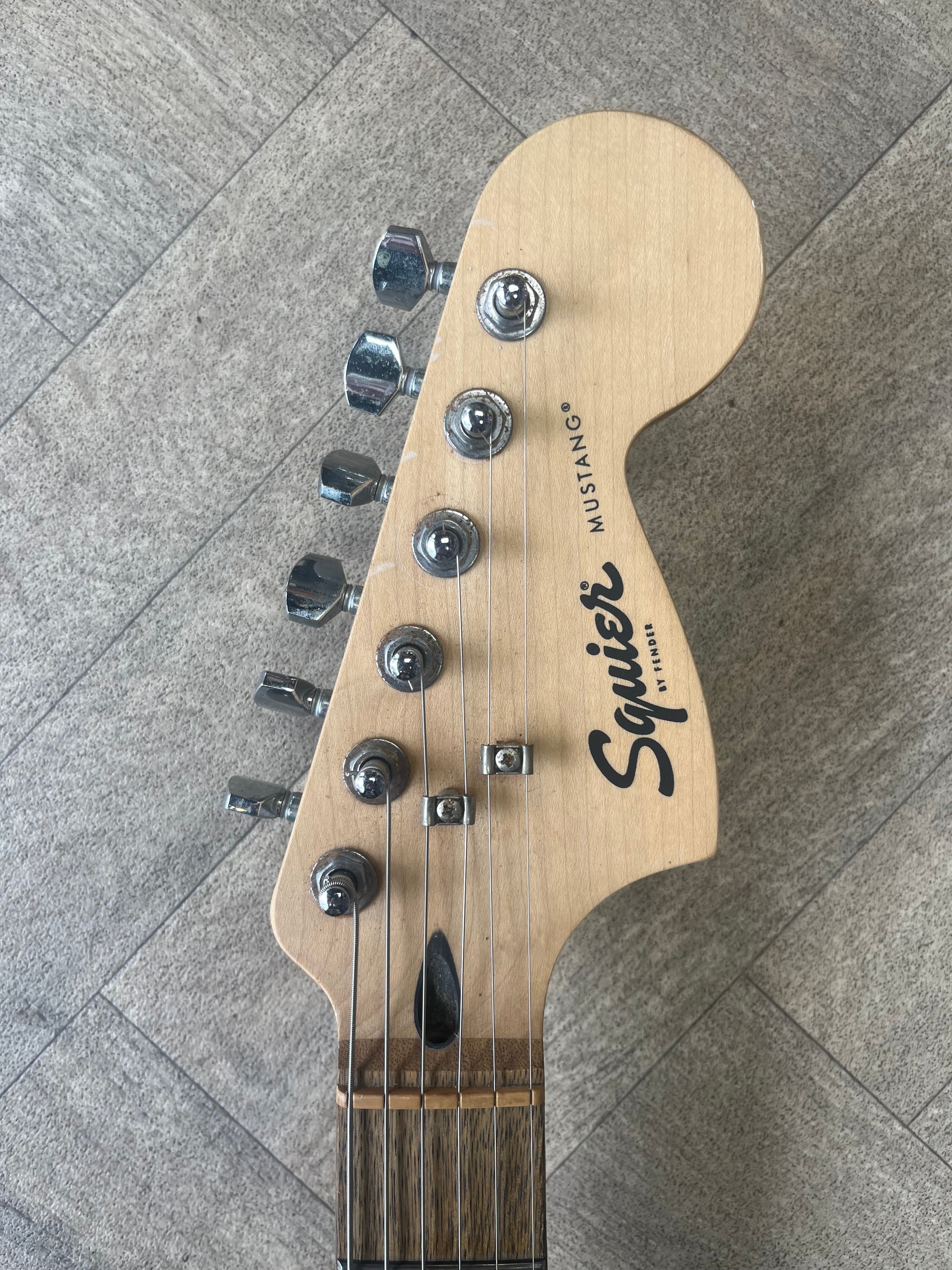 Squier By Fender Mustang Electric Guitar w/ Twin Humbuckers - GOOD CONDITION