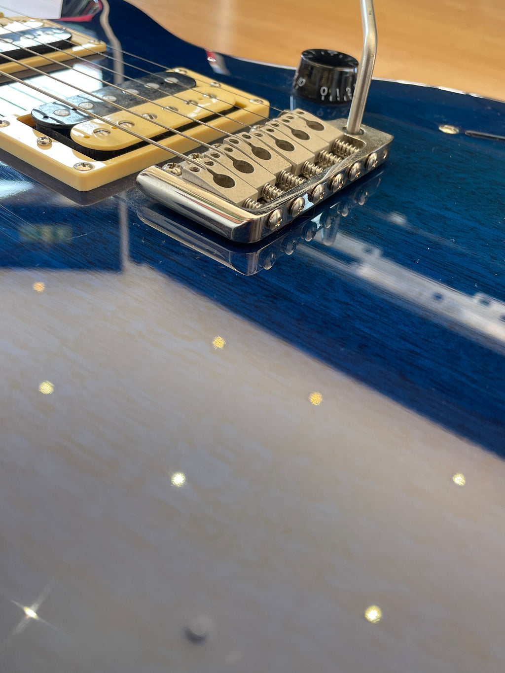 Stunning Deep Blue PRS SE standard - great condition
