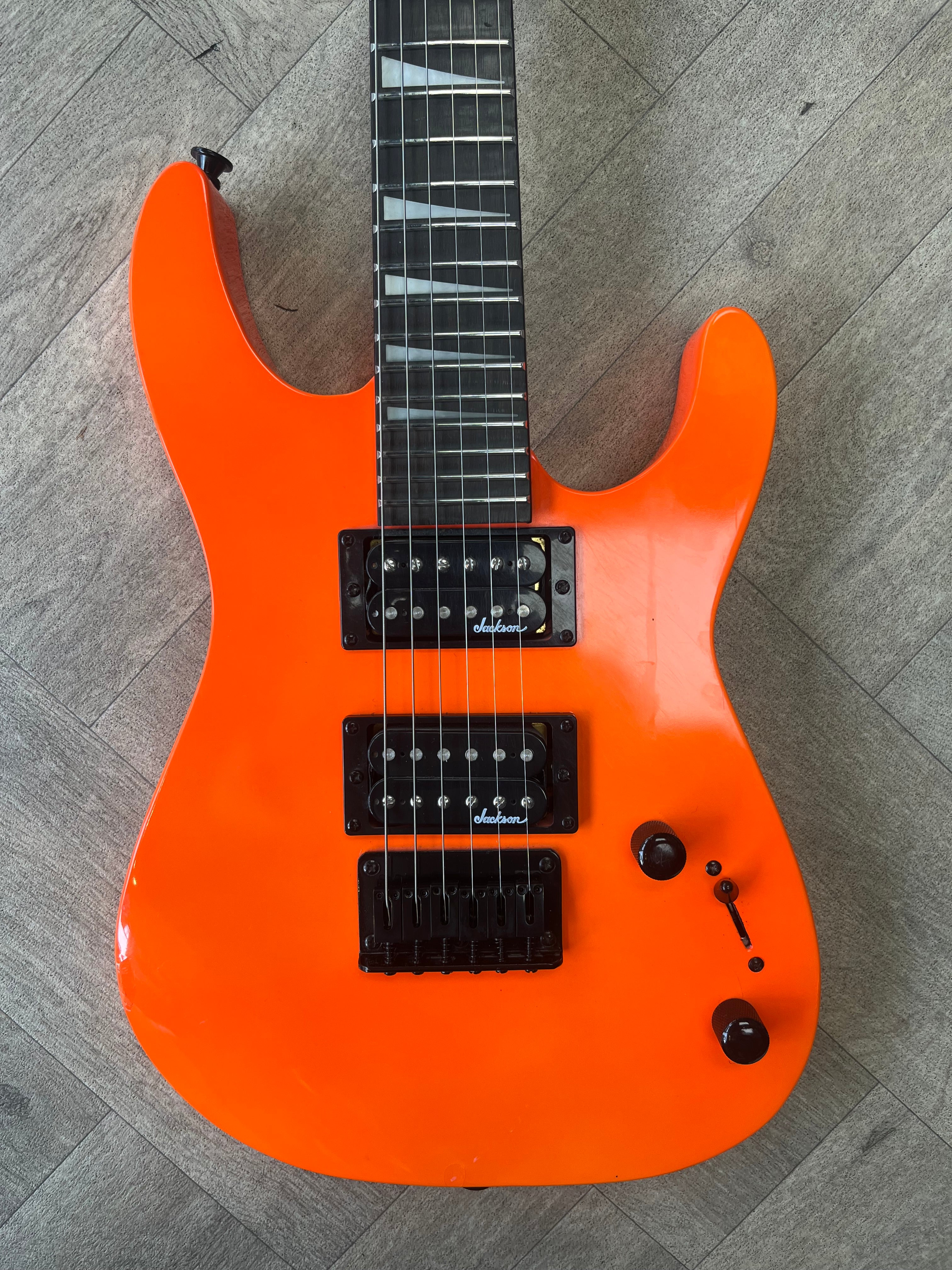 Jackson Dinky Minion JS1X Electric Guitar Safety Orange