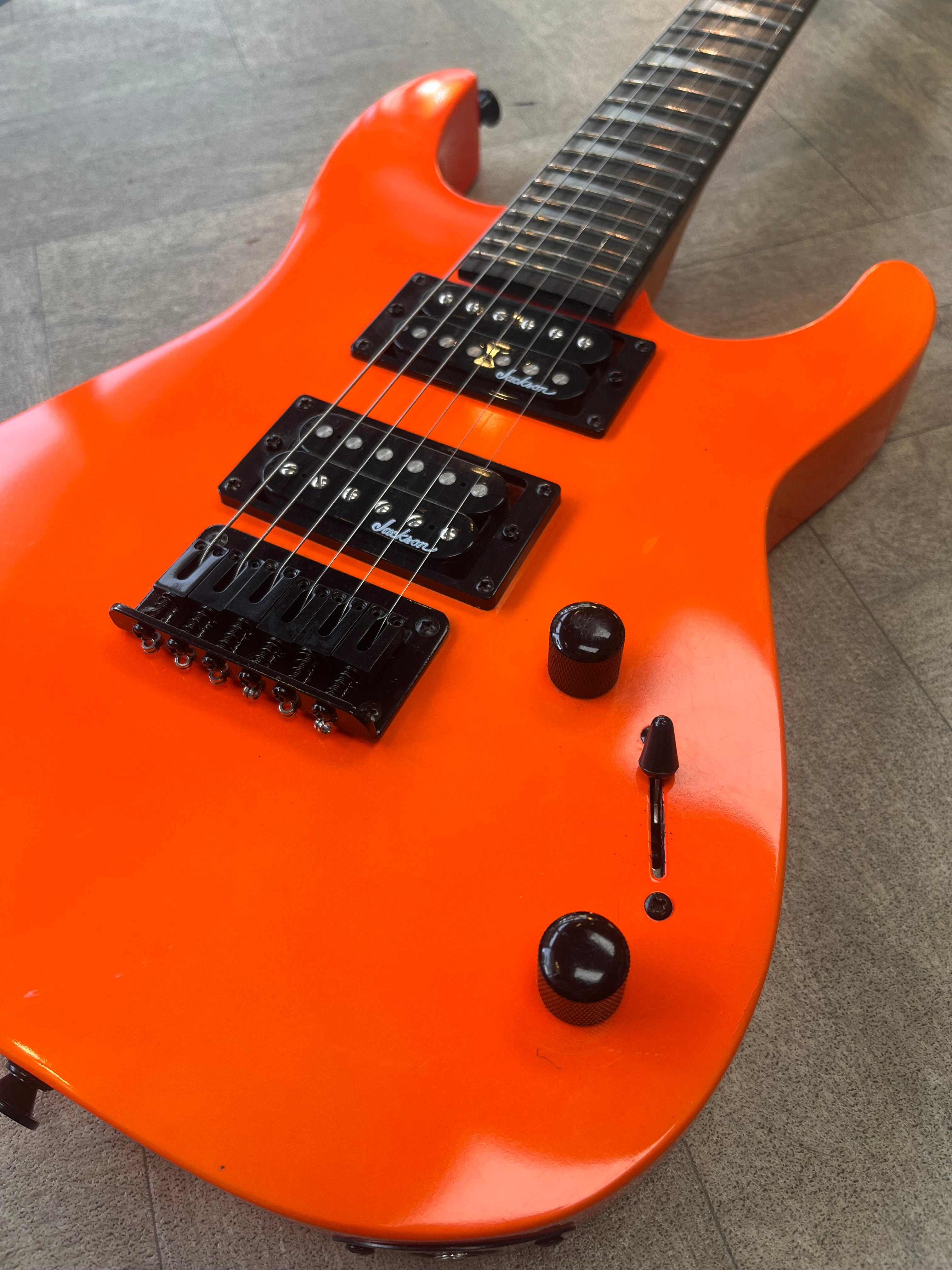 Jackson Dinky Minion JS1X Electric Guitar Safety Orange