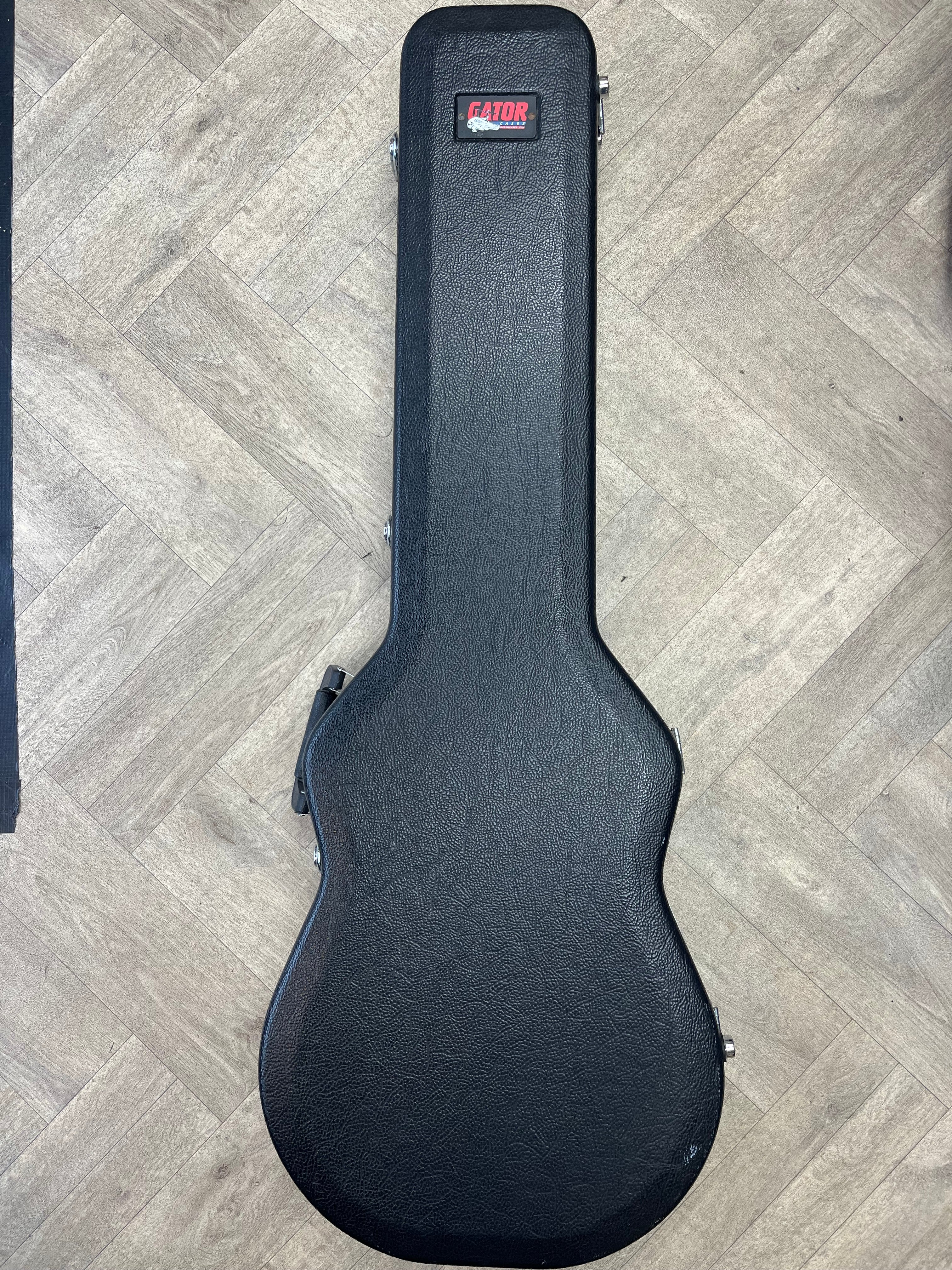 Gator  Hard Case