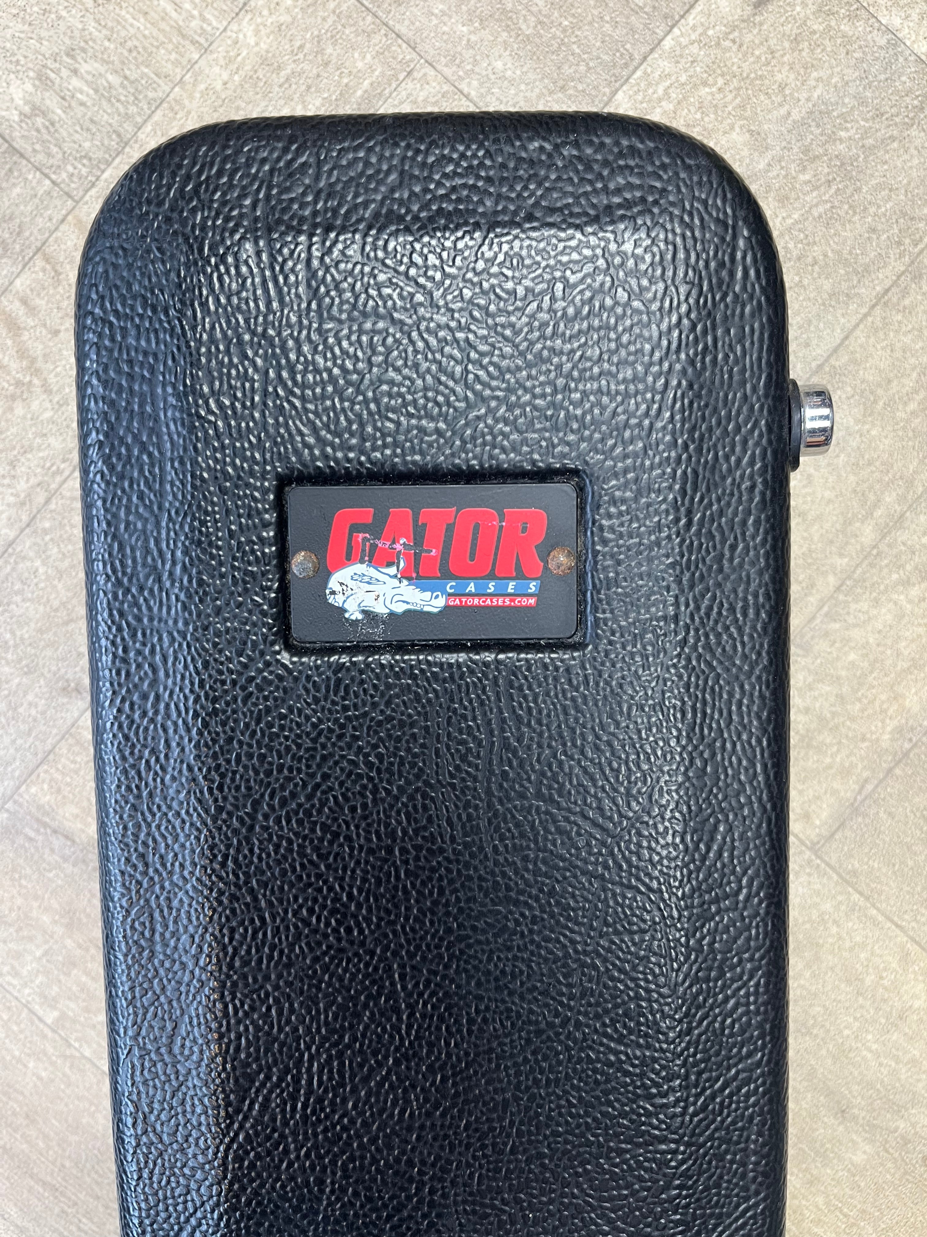 Gator  Hard Case