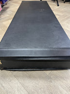Artist Hard Guitar Case, rectangle, fits most guitars - GOOD CONDITION