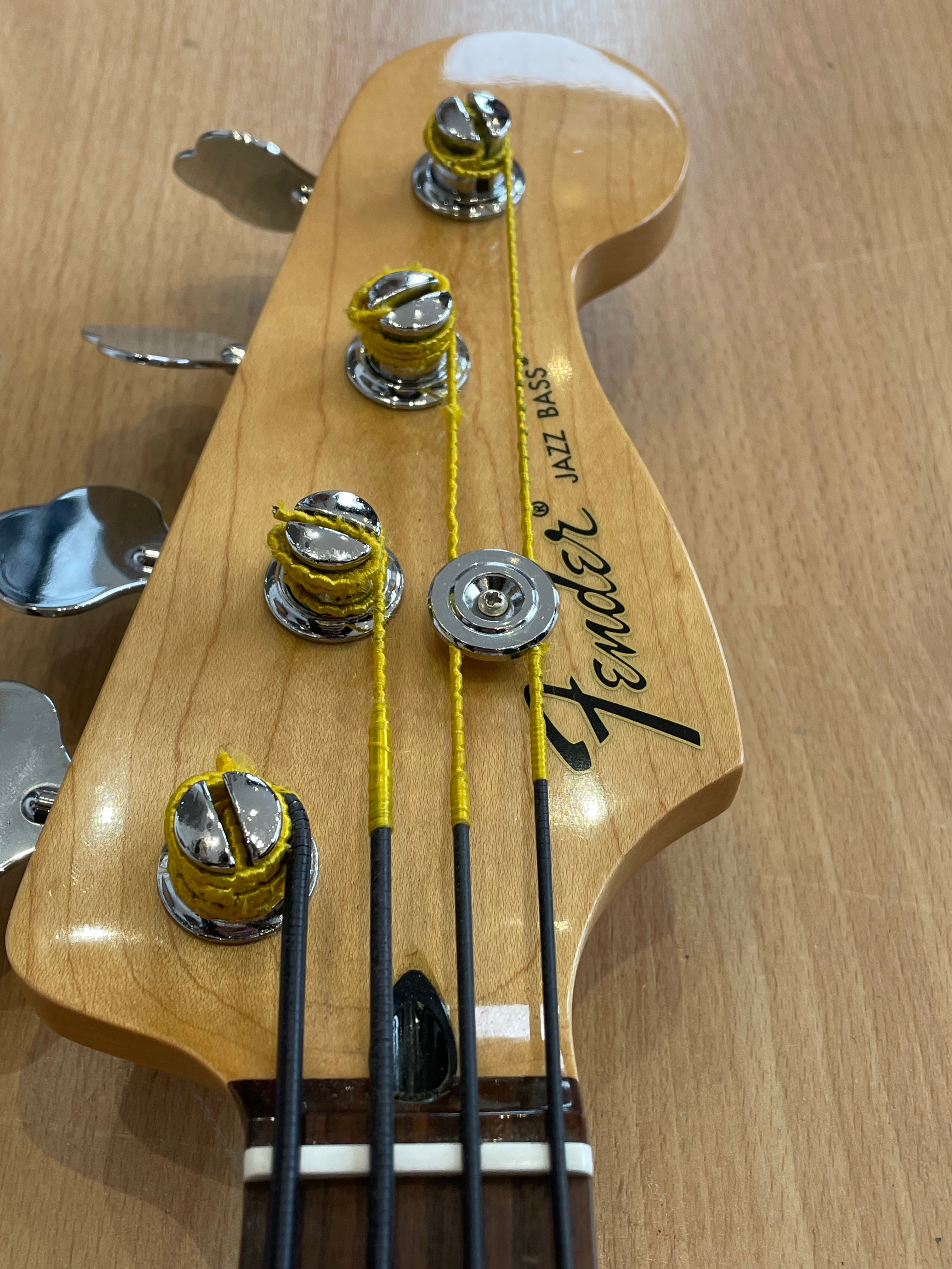 Fender Jazz Bass - Made in Mexico - MINT CONDITION