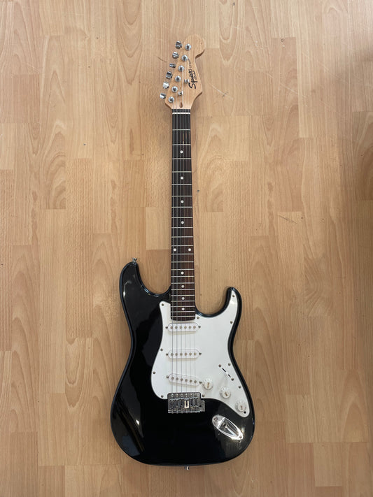 Fender Squier Strat - Good Condition