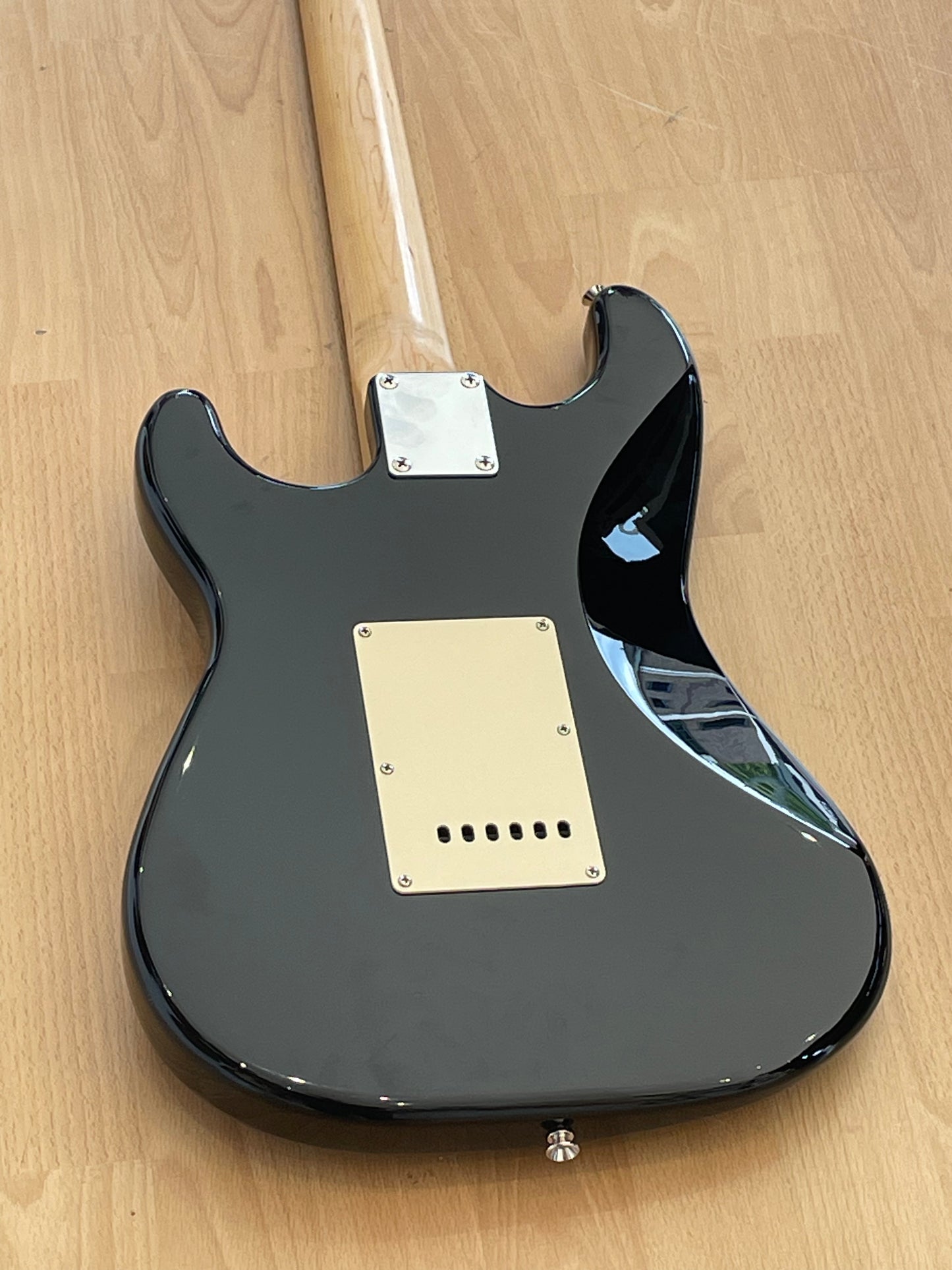 Squier Stratocaster Electric Guitar 1999 - Great Condition
