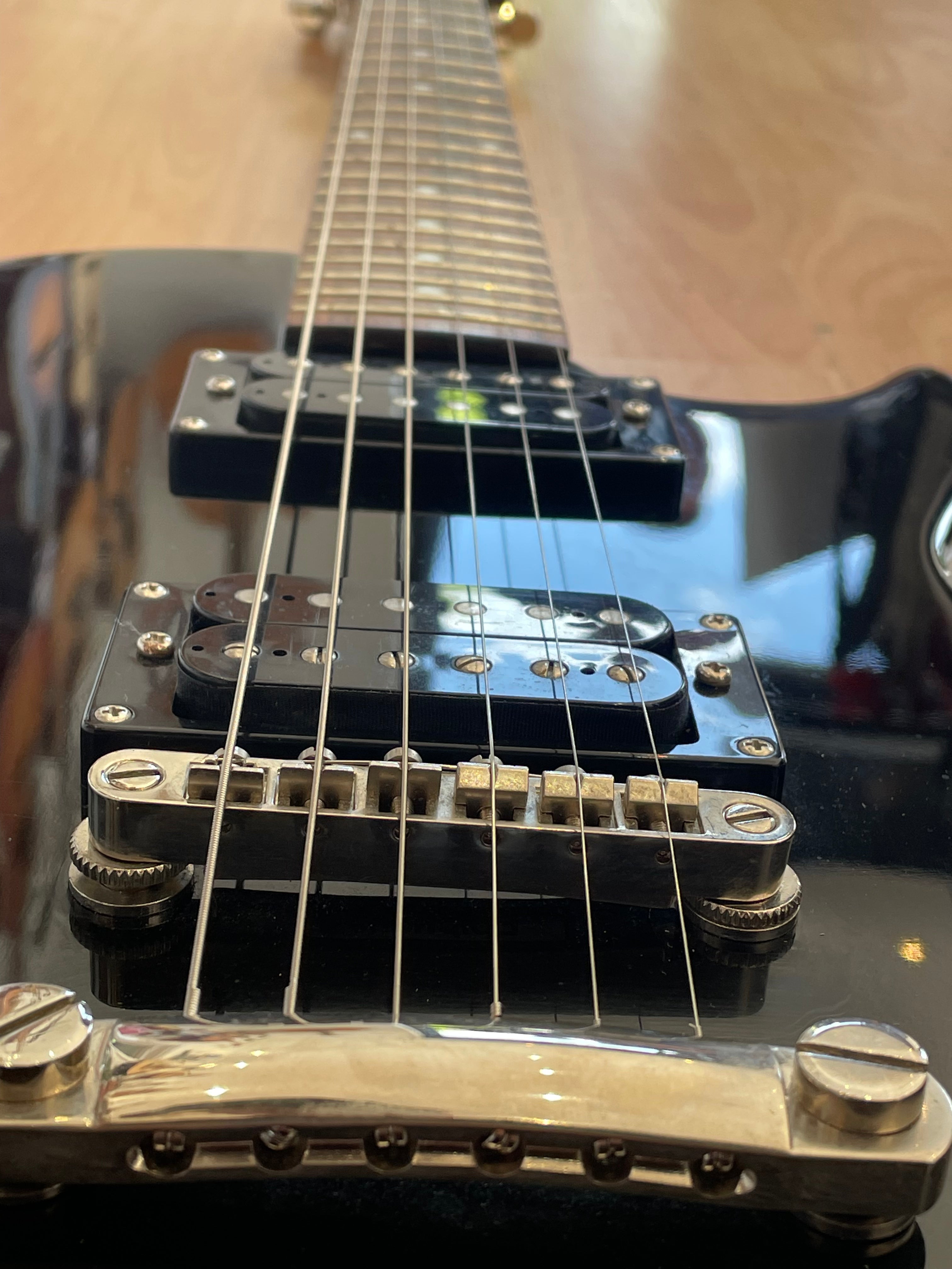 Epiphone Special ii  6 string electric guitar in Jet Black