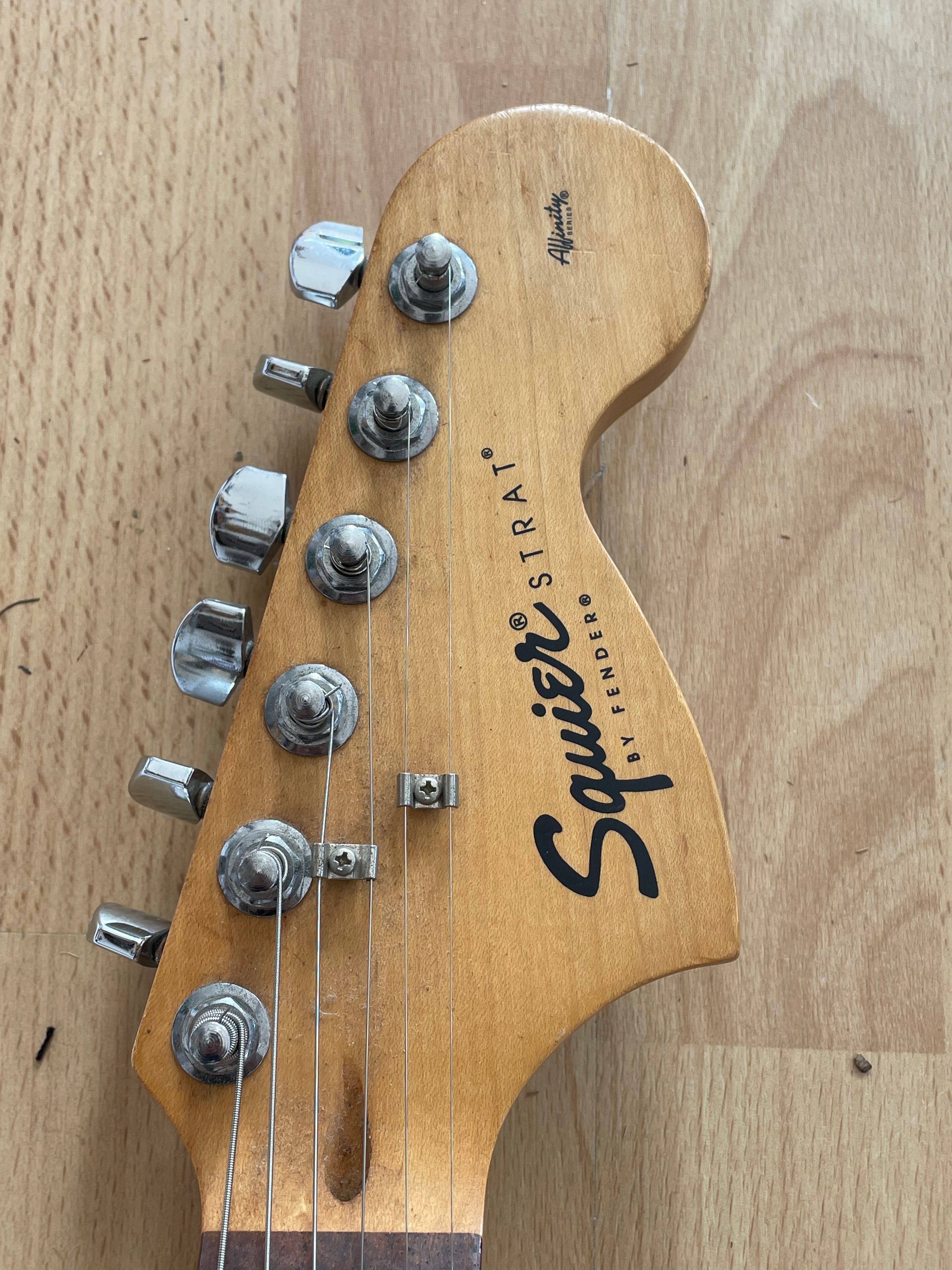 Squier Affinity Series Stratocaster - good condition