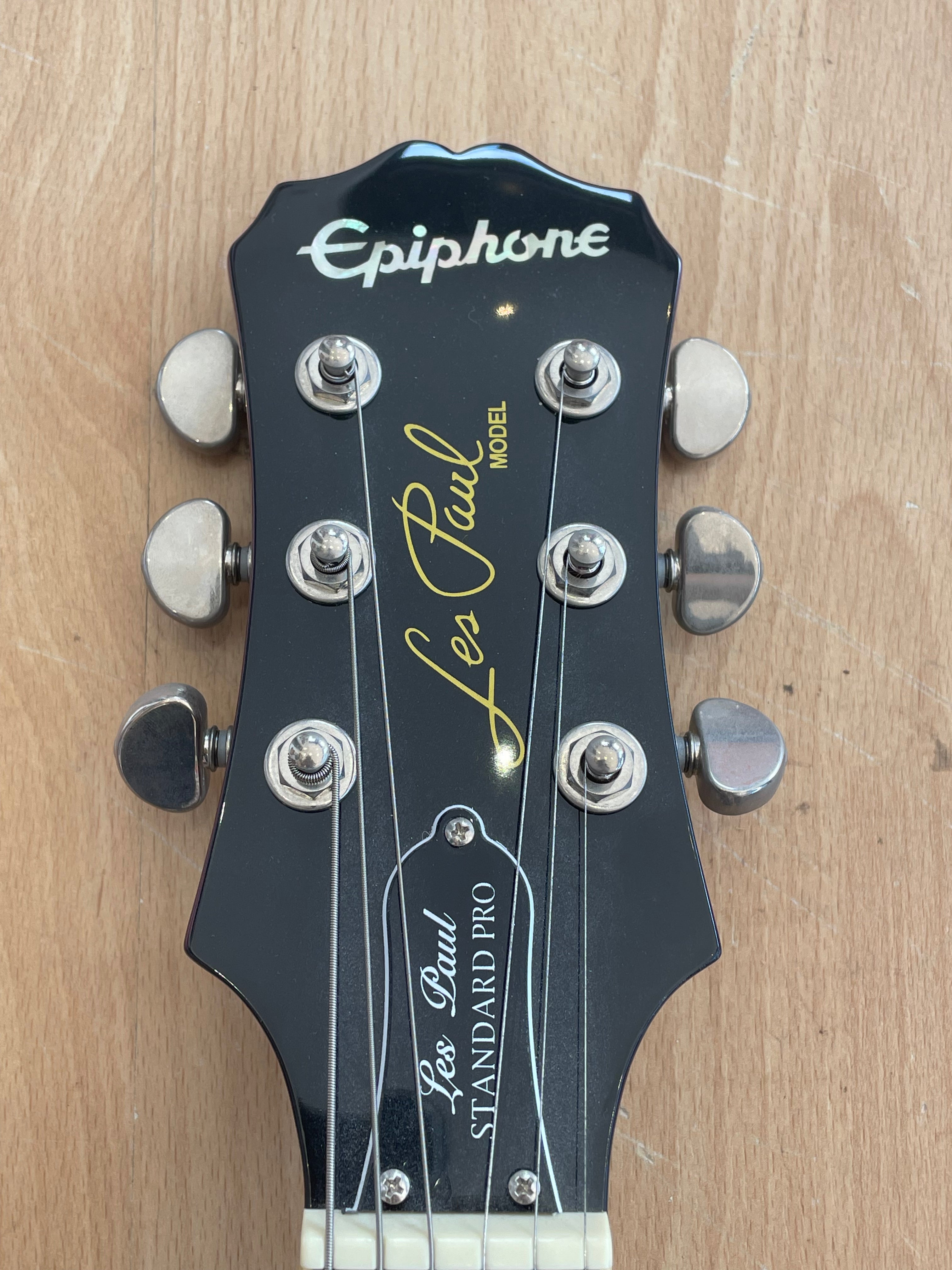 Epiphone Les Paul Standard Pro in Cherry Red - Mint Condition