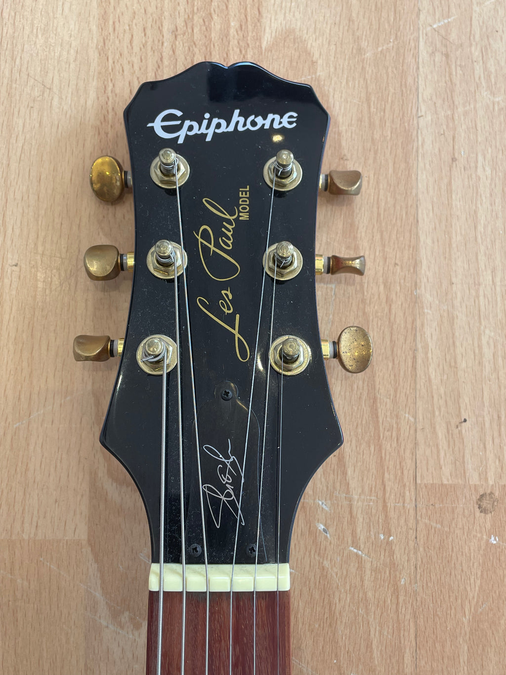 Epiphone Les Paul Studio Sun Burst - Excellent Condition