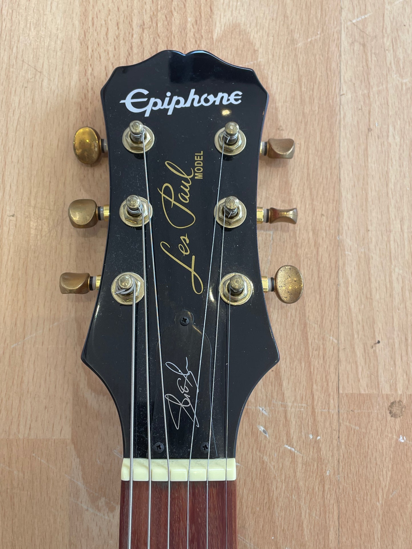 Epiphone Les Paul Studio Sun Burst - Excellent Condition
