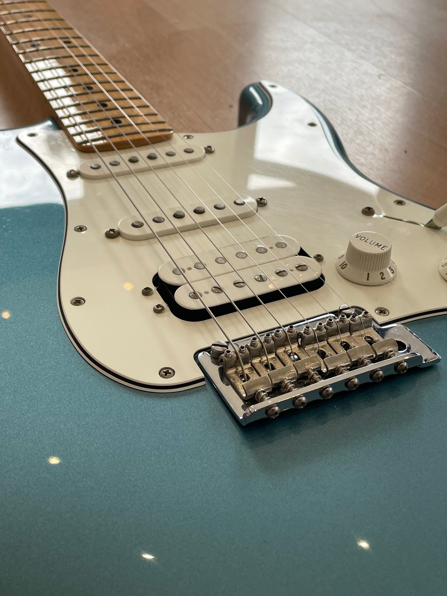 Fender Strat Player Series in Tidepool- with Fender Strap Locks - MINT condition