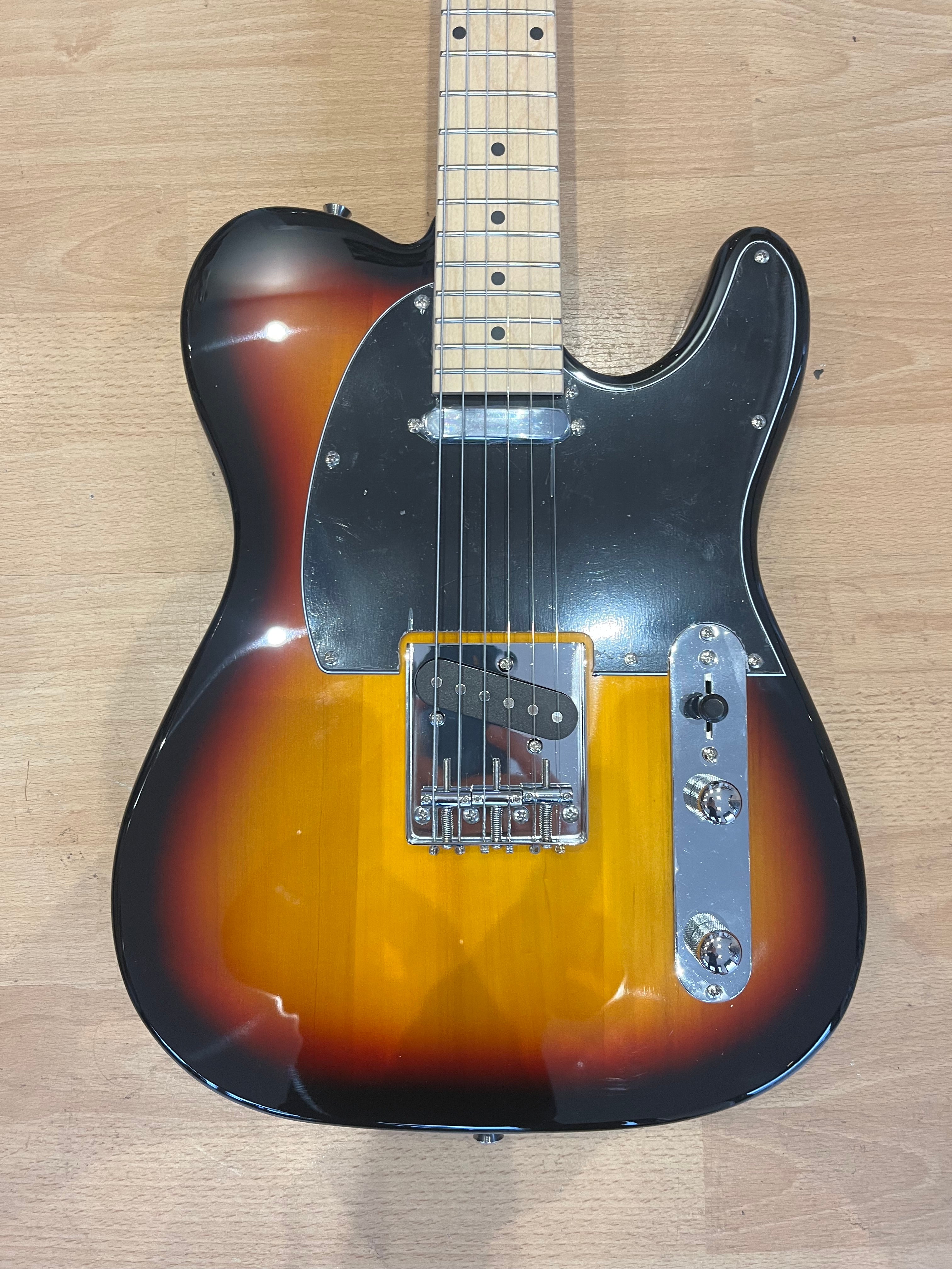 Gould Electric Guitar - Tennessee Model. Sunburst