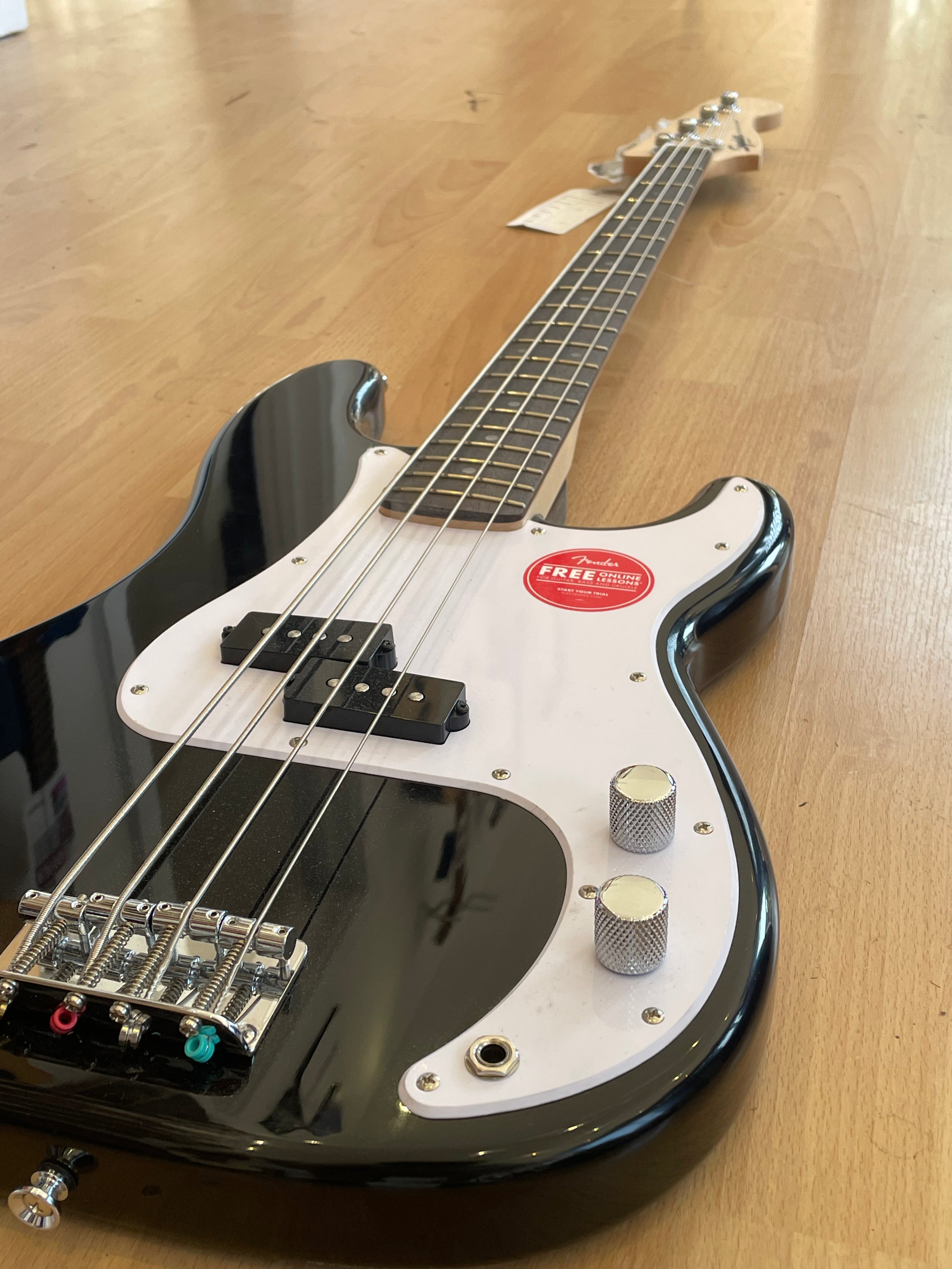 Fender Squier Sonic Precision Bass - MINT CONDITION