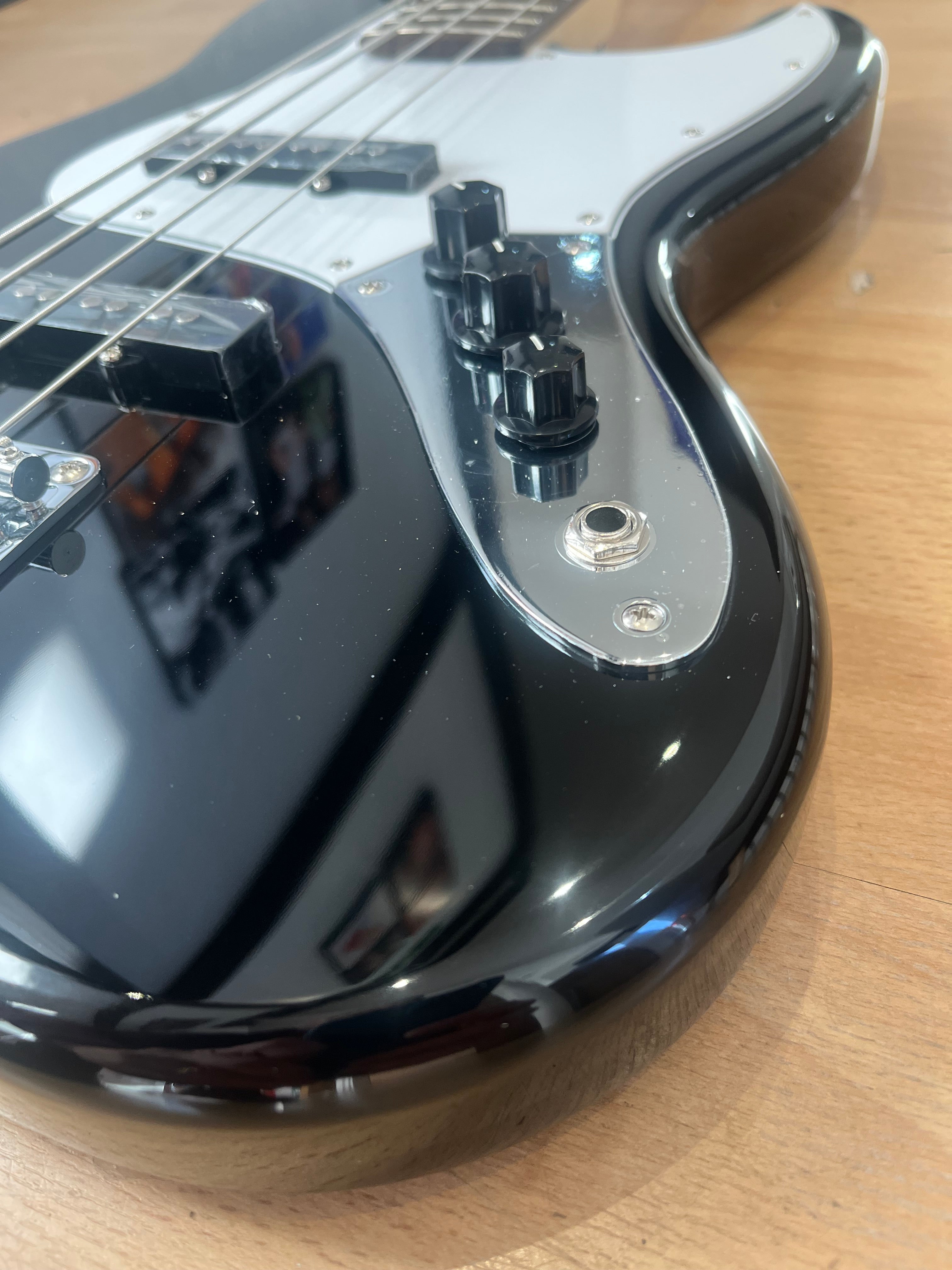 Gould Electric Bass - Jefferson Model. Black