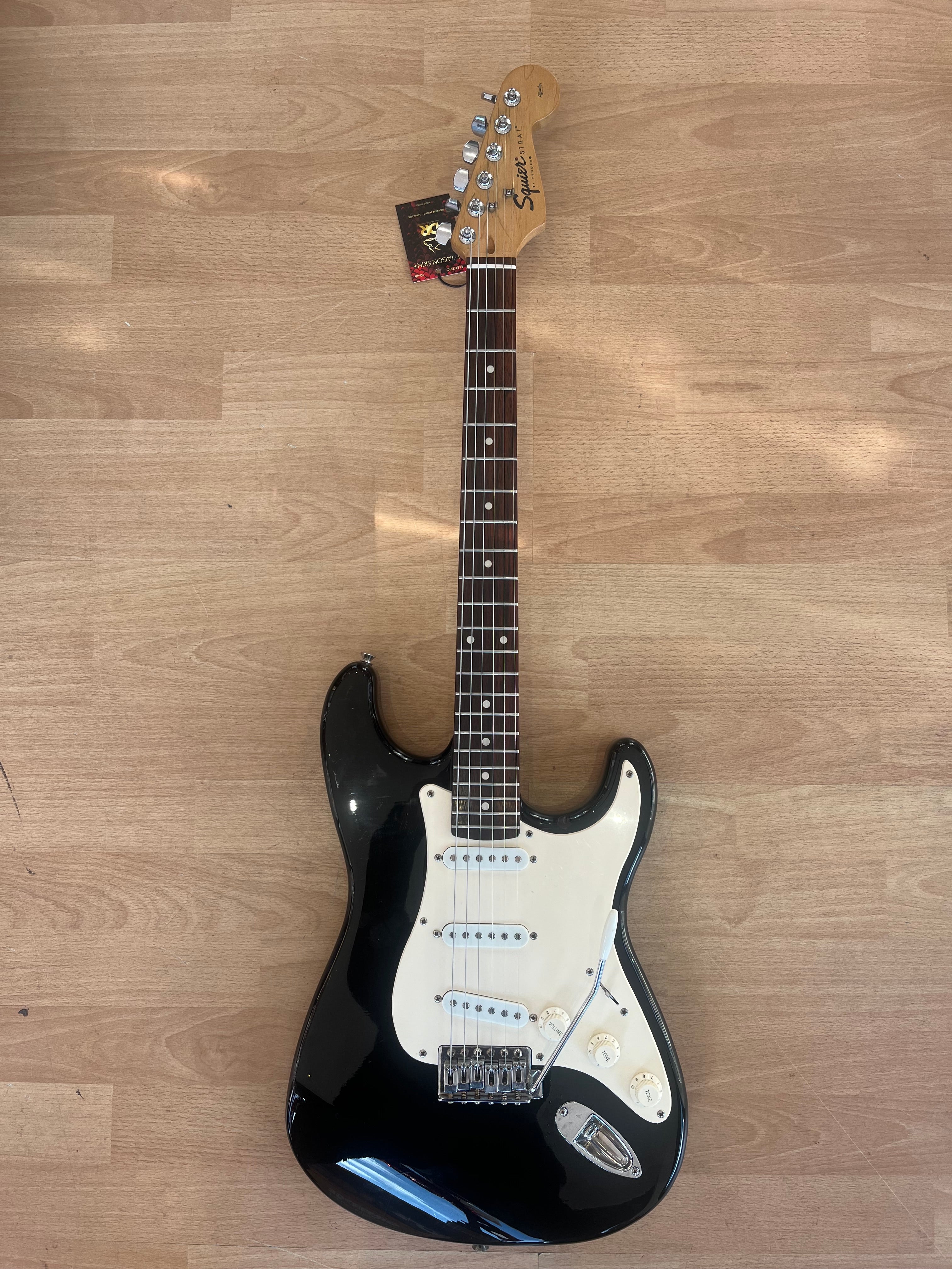 Squier Affinity Stratocaster 1998. - GOOD CONDITION