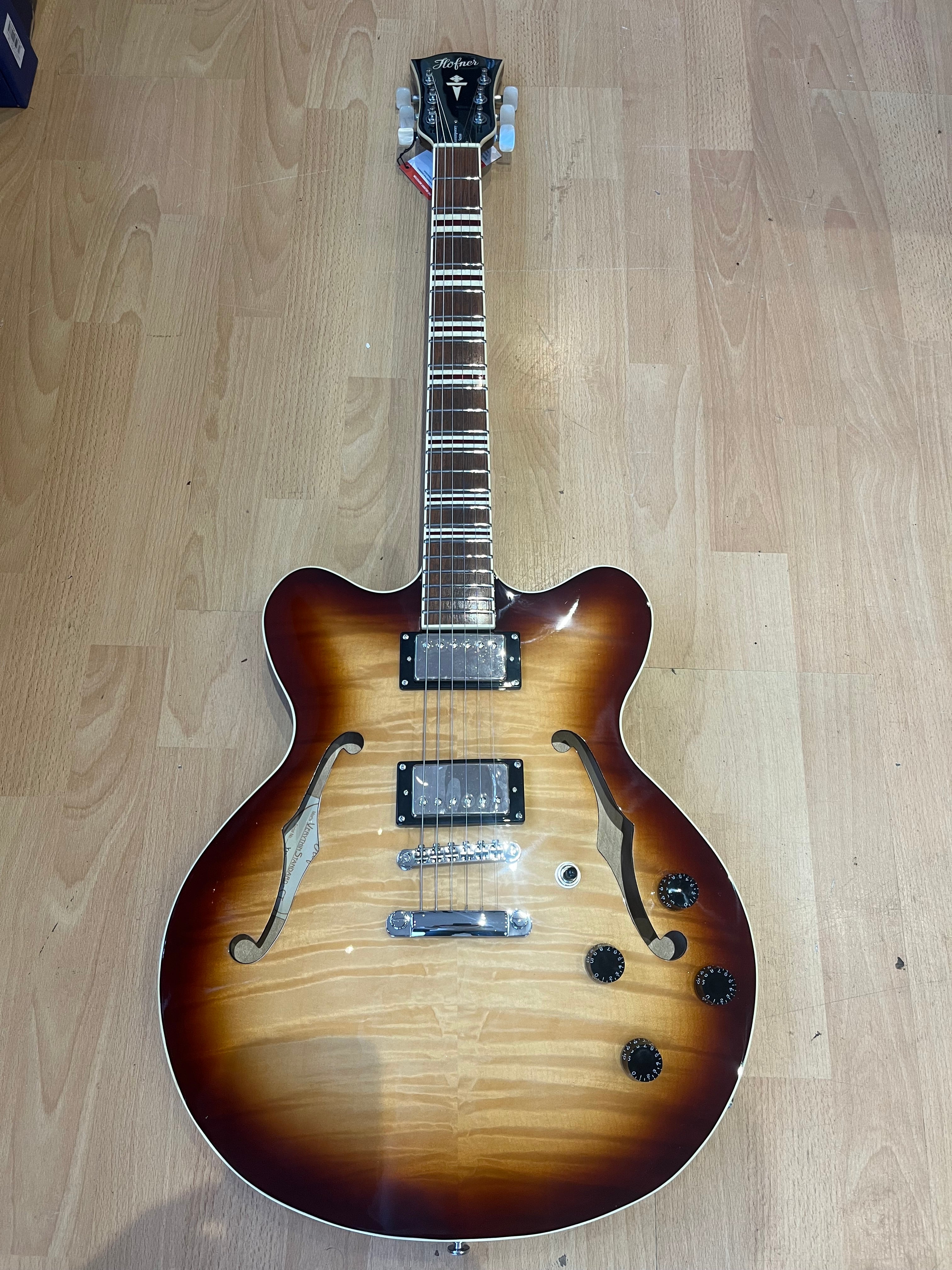 Hofner HCT Verythin – Sunburst