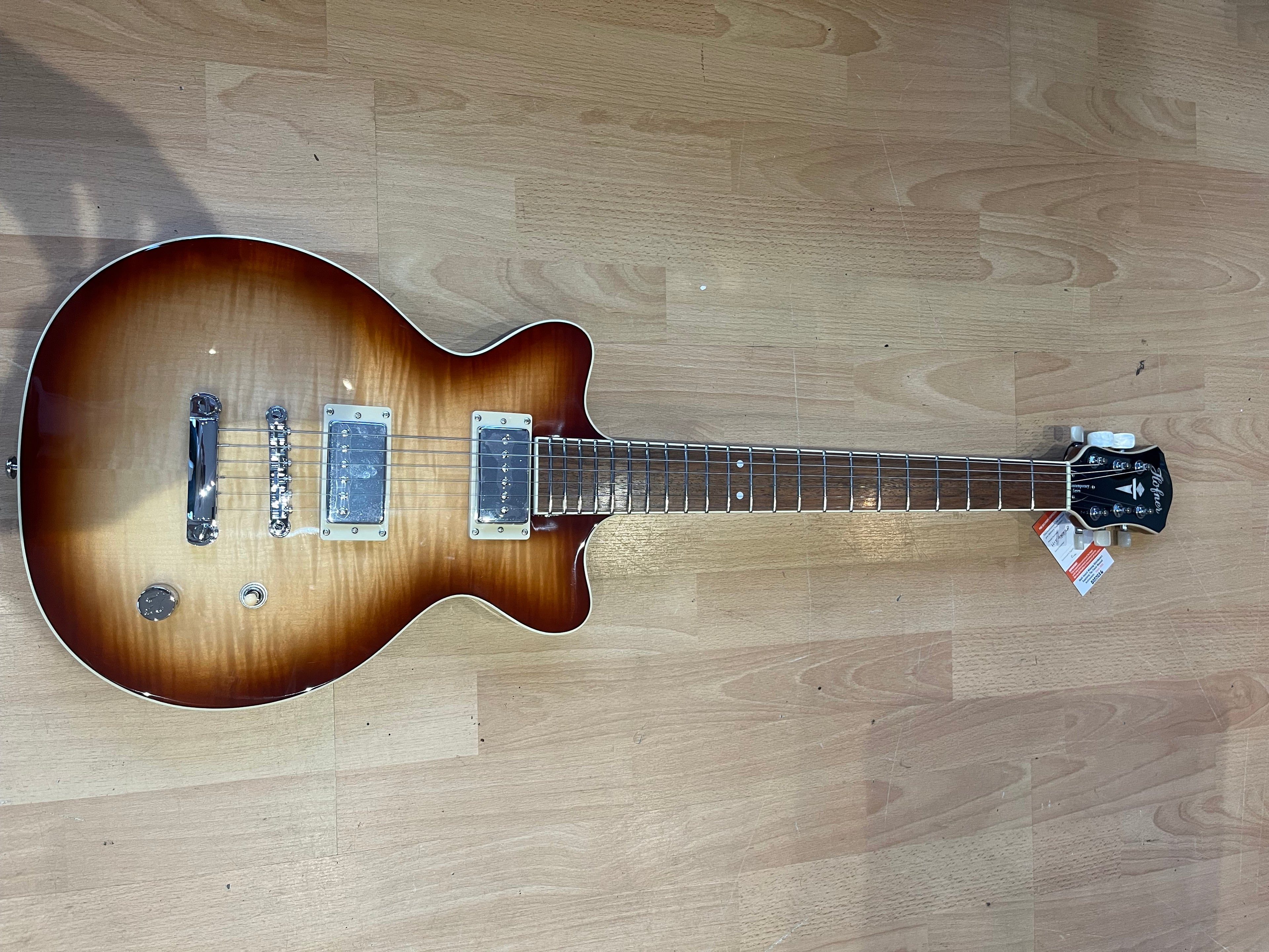 Hofner Leader CT – Sunburst