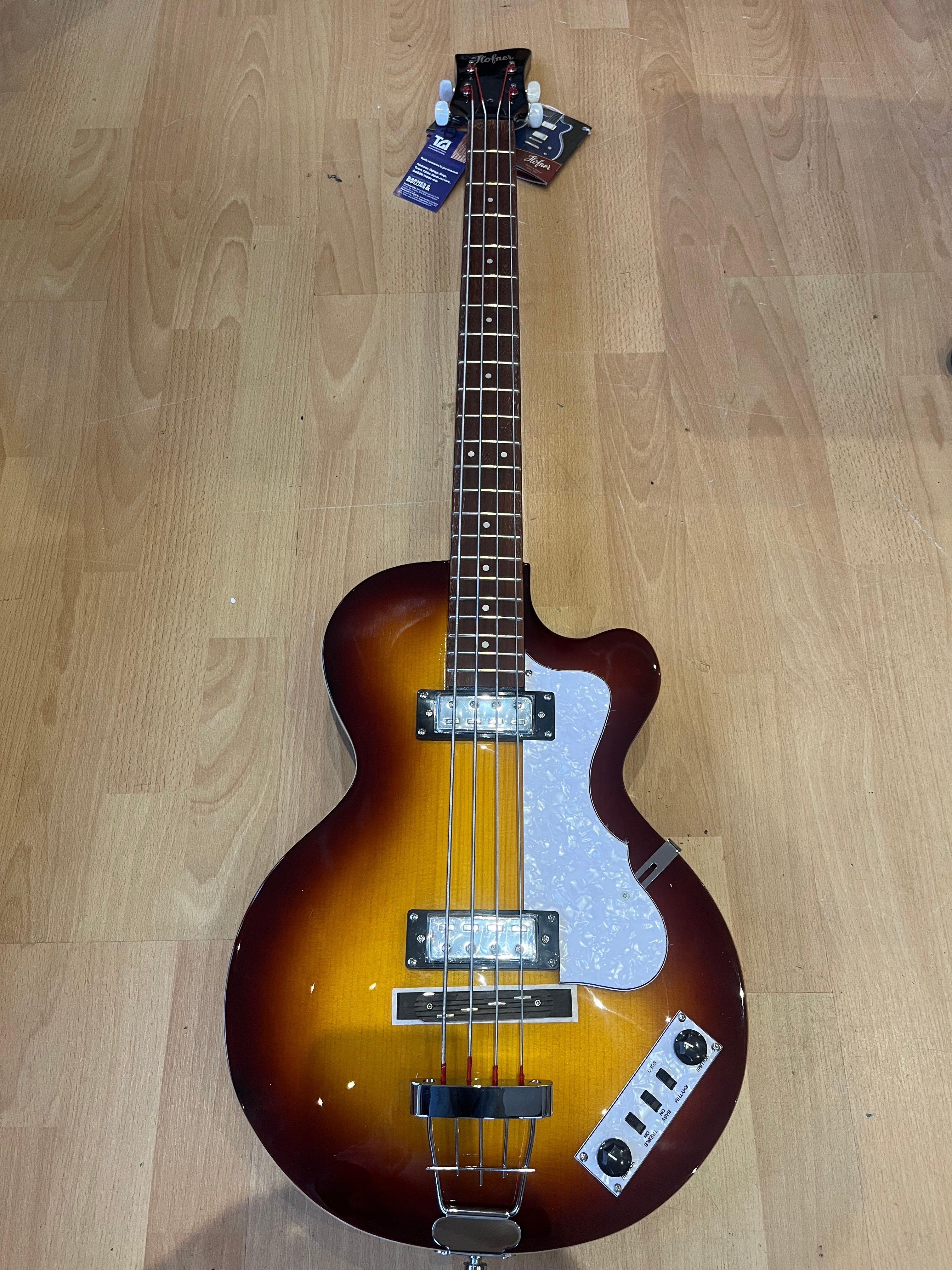 Hofner Ignition Club Bass – Sunburst