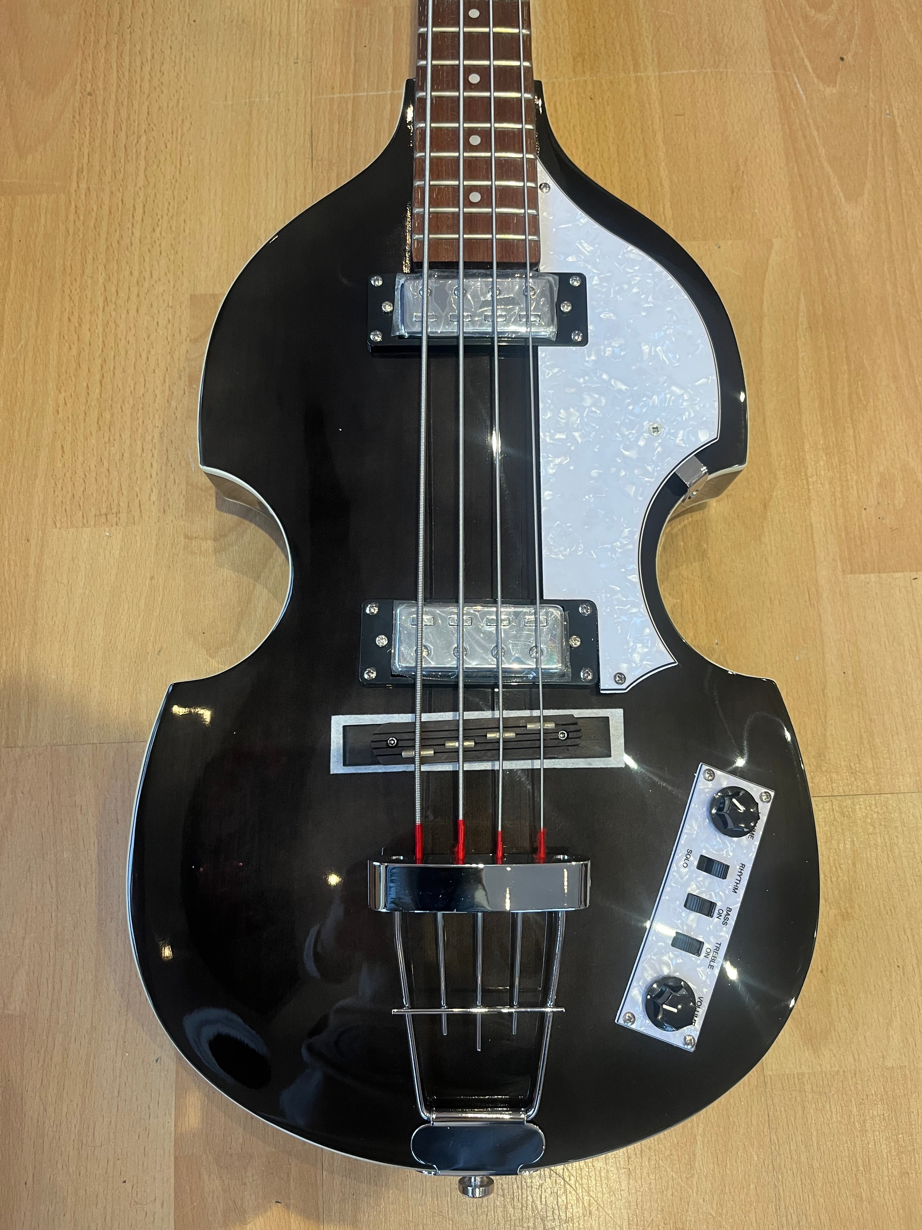 Hofner Ignition Violin Bass Transparent Black